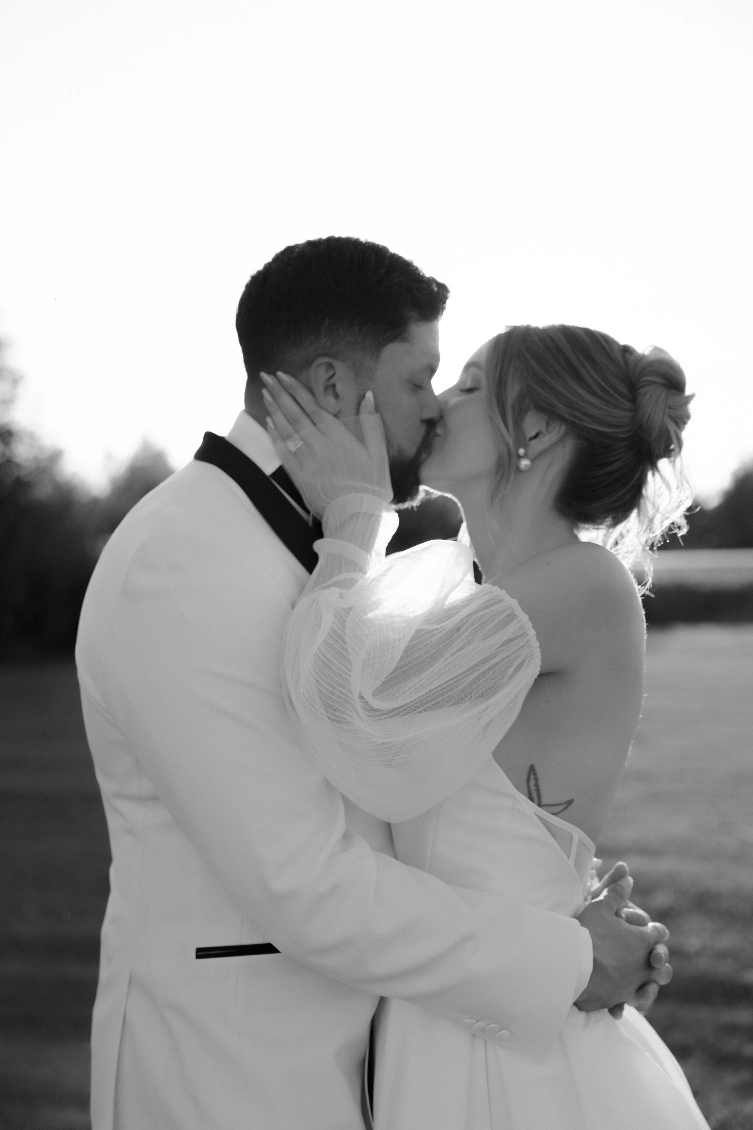 GraceAndGold-KK-WED-1252.jpg