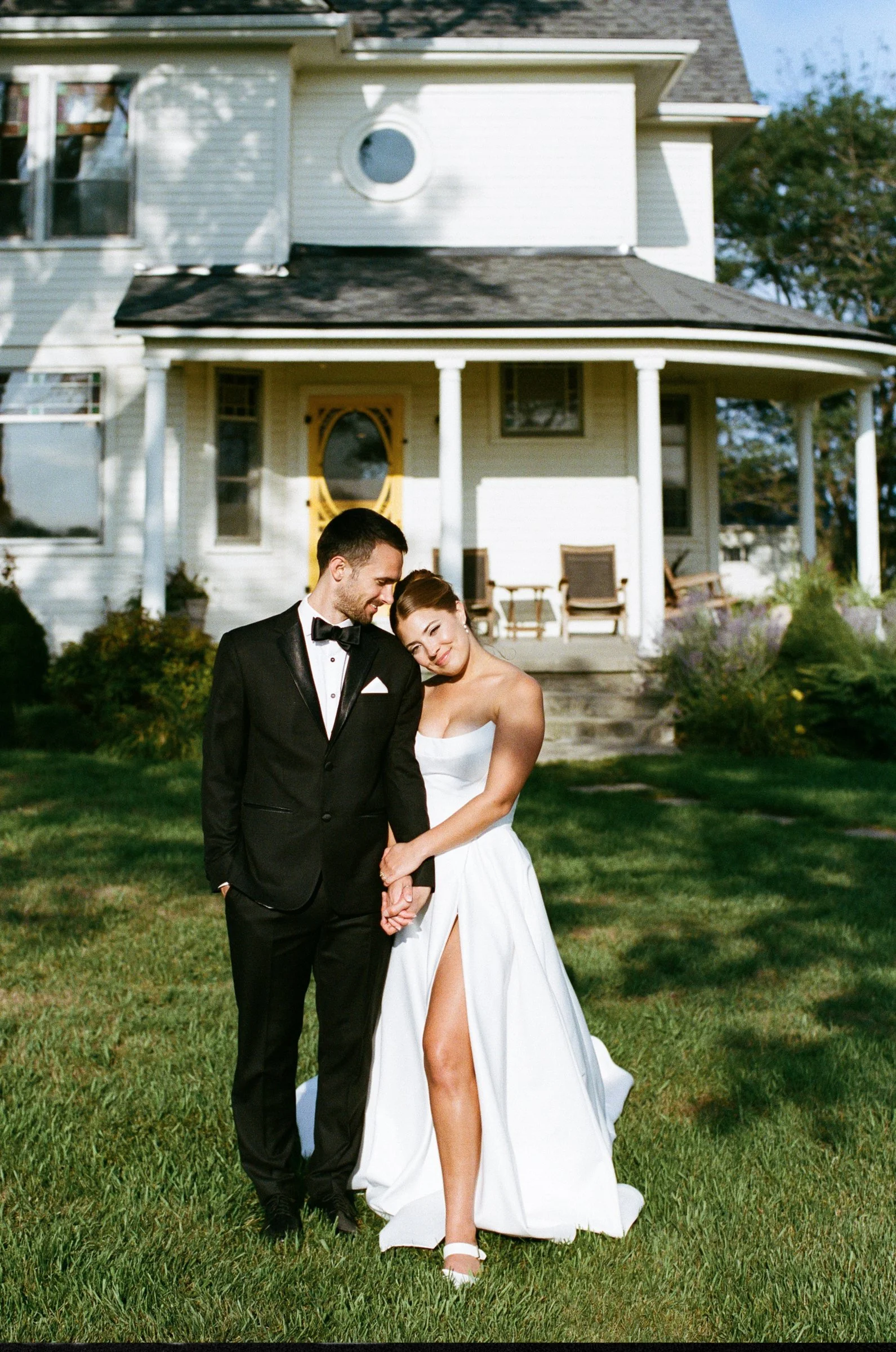The Brighthouse Farm Wedding - Tracy Grace