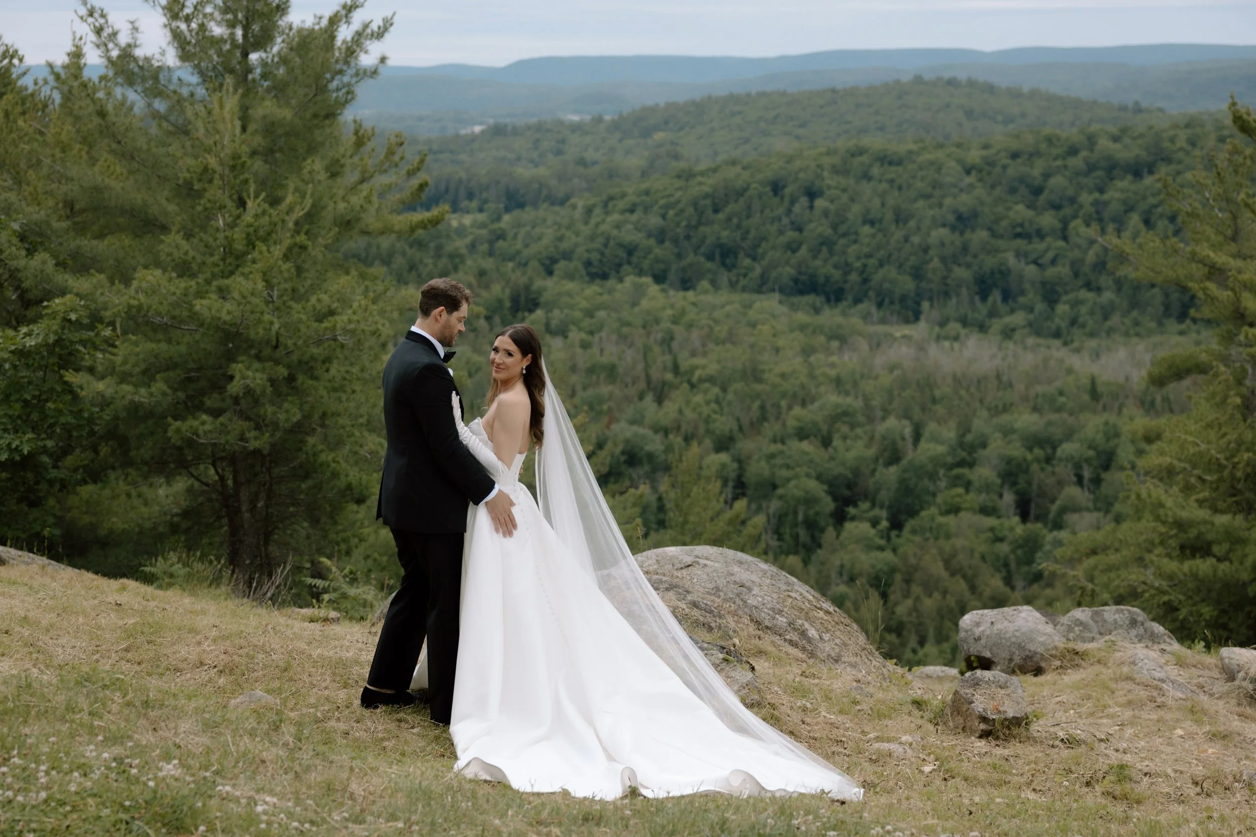 Le Belvedere Wedding Photos - Tracy Grace