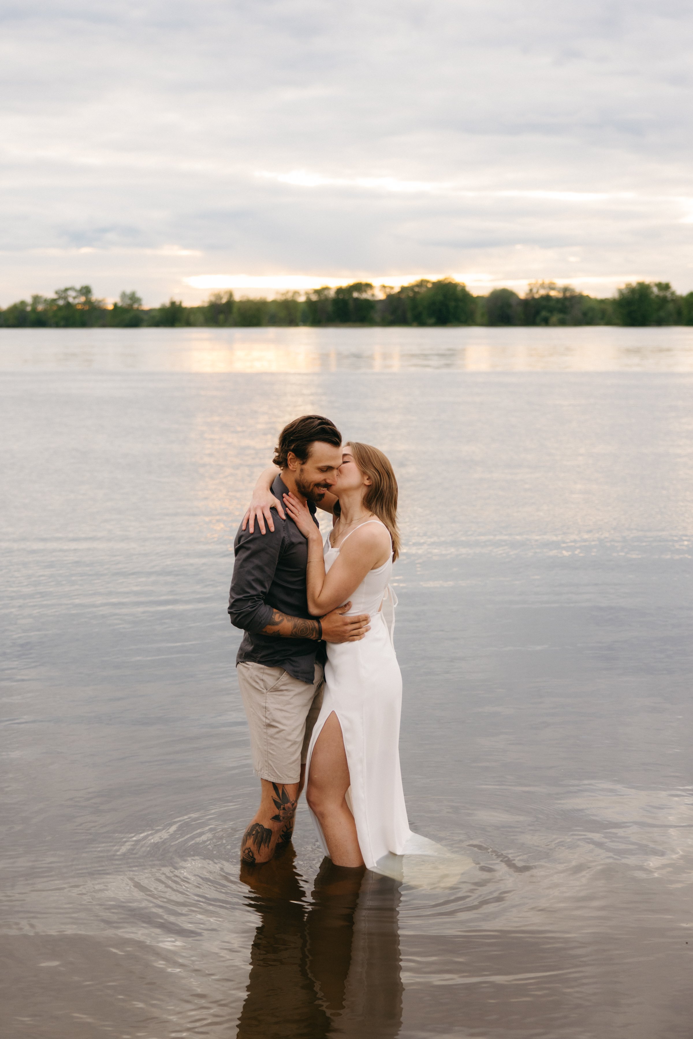 petrie-island-engagement-session-0073.jpg