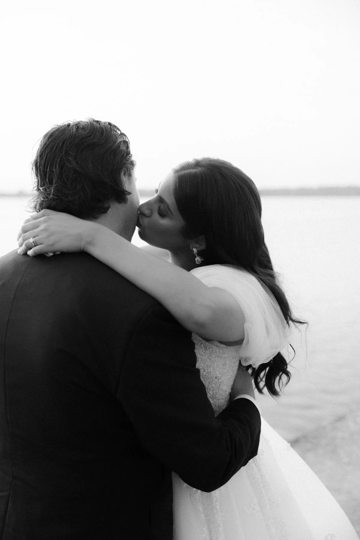britannia-yacht-club-wedding-mn-0230.jpg
