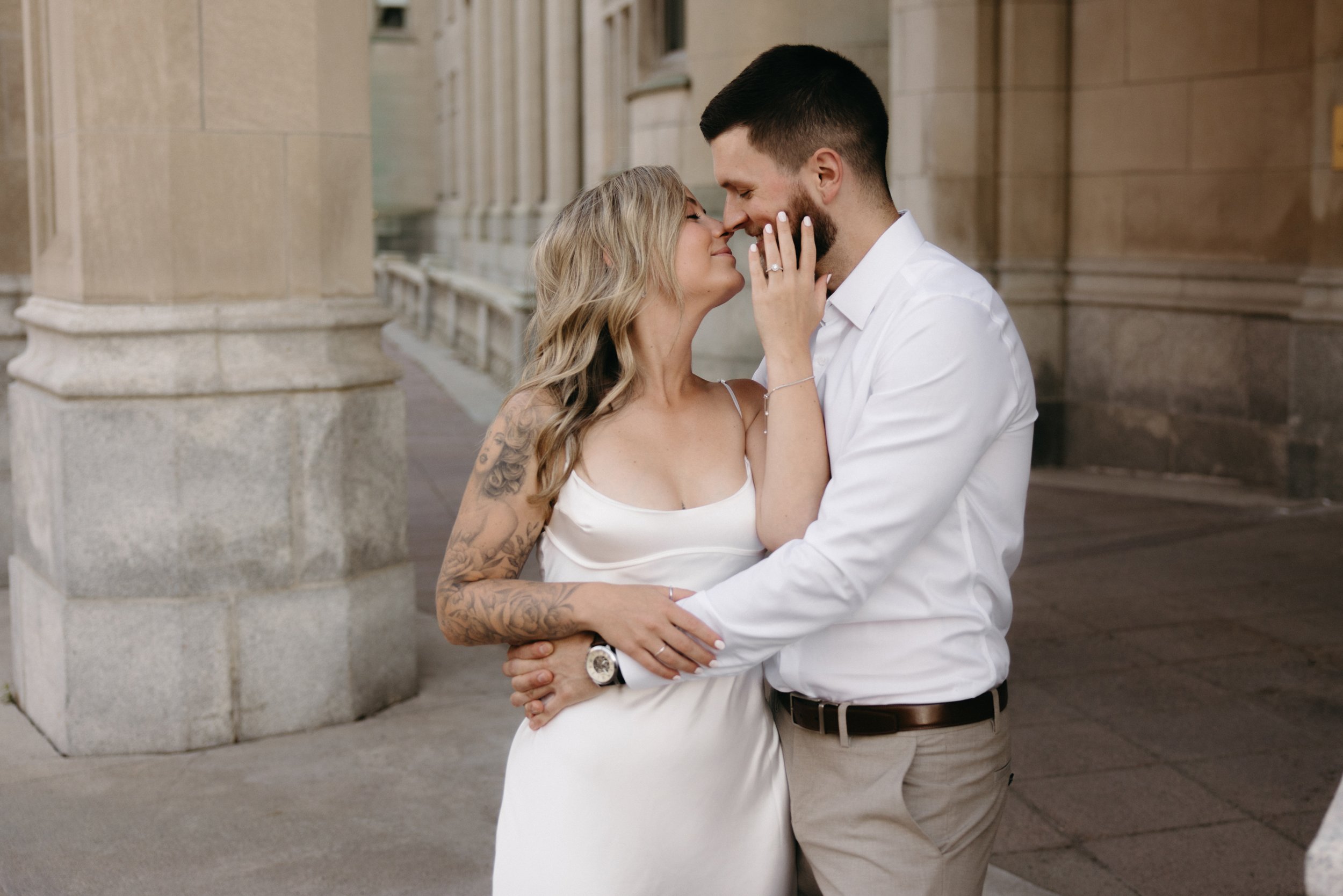ottawa-downtown-engagement-session-0044.jpg