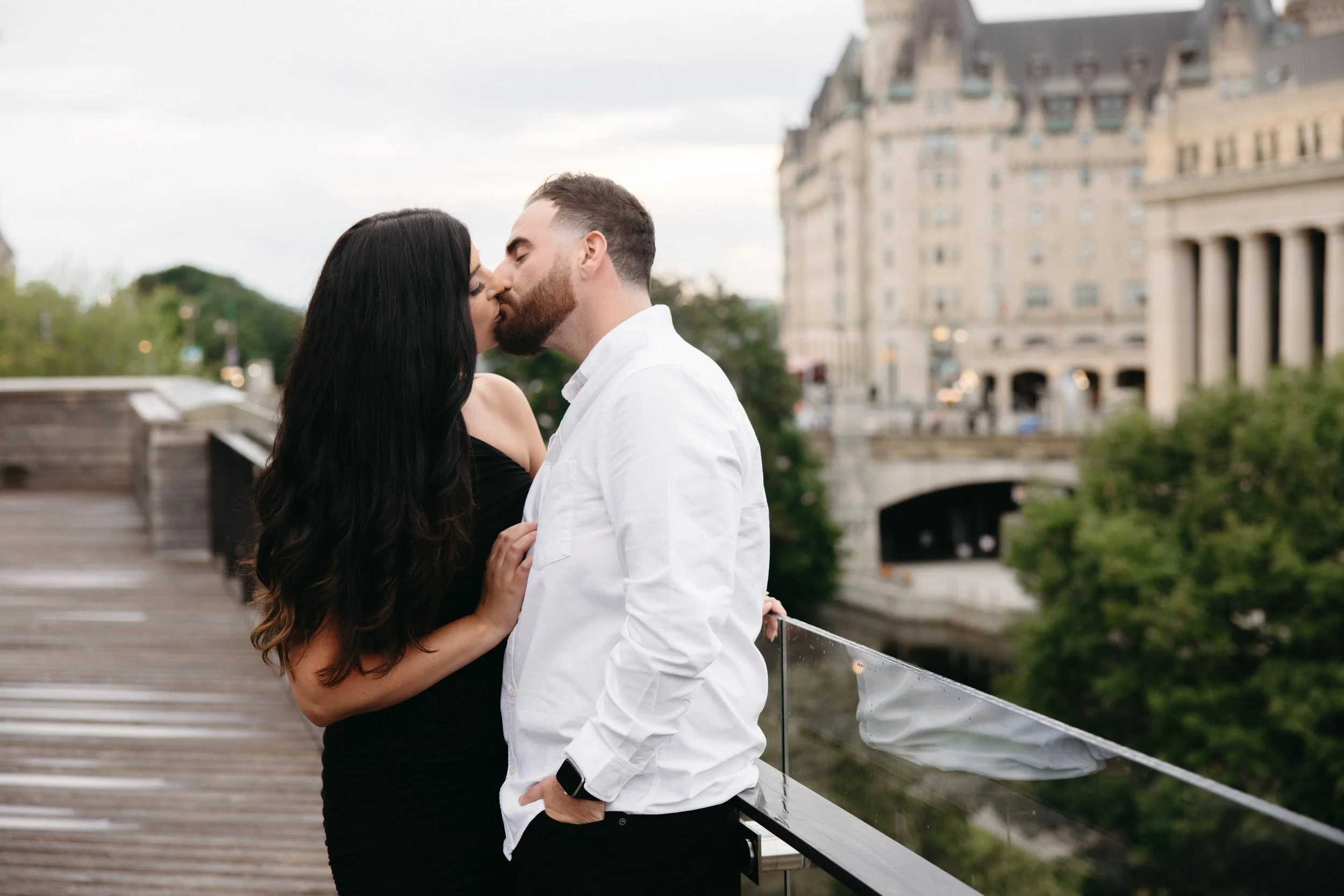 ottawa-downtown-engagement-session-0019.jpg