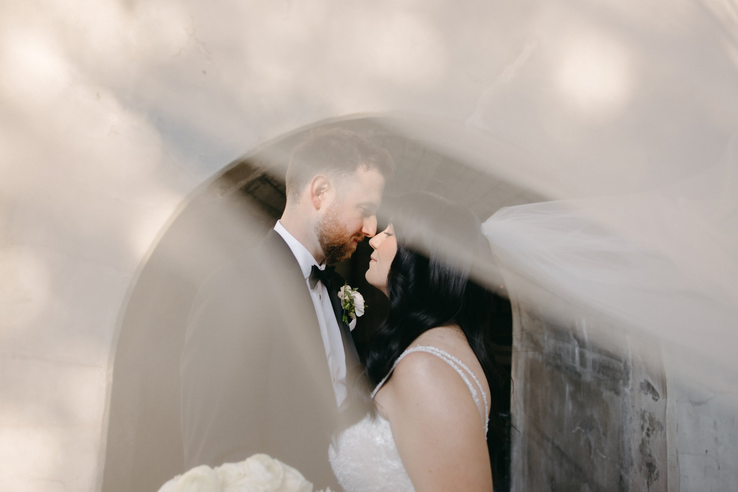 GraceAndGold-JB-WED-0695.jpg