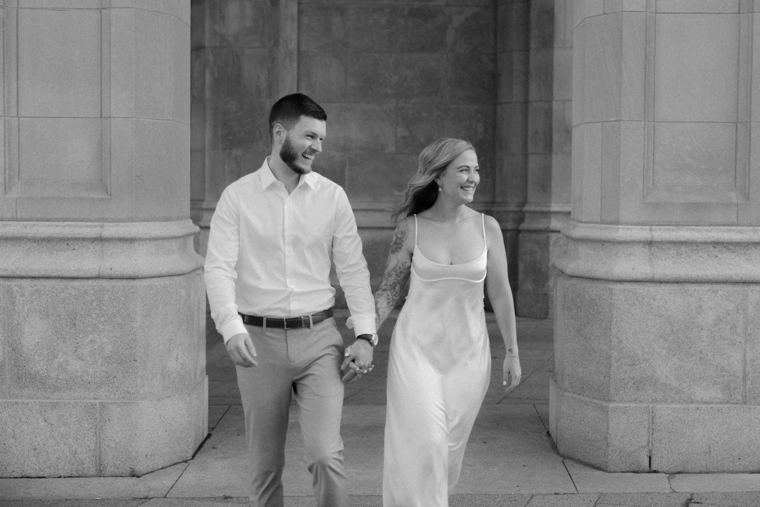 ottawa-downtown-engagement-session-0012.jpg