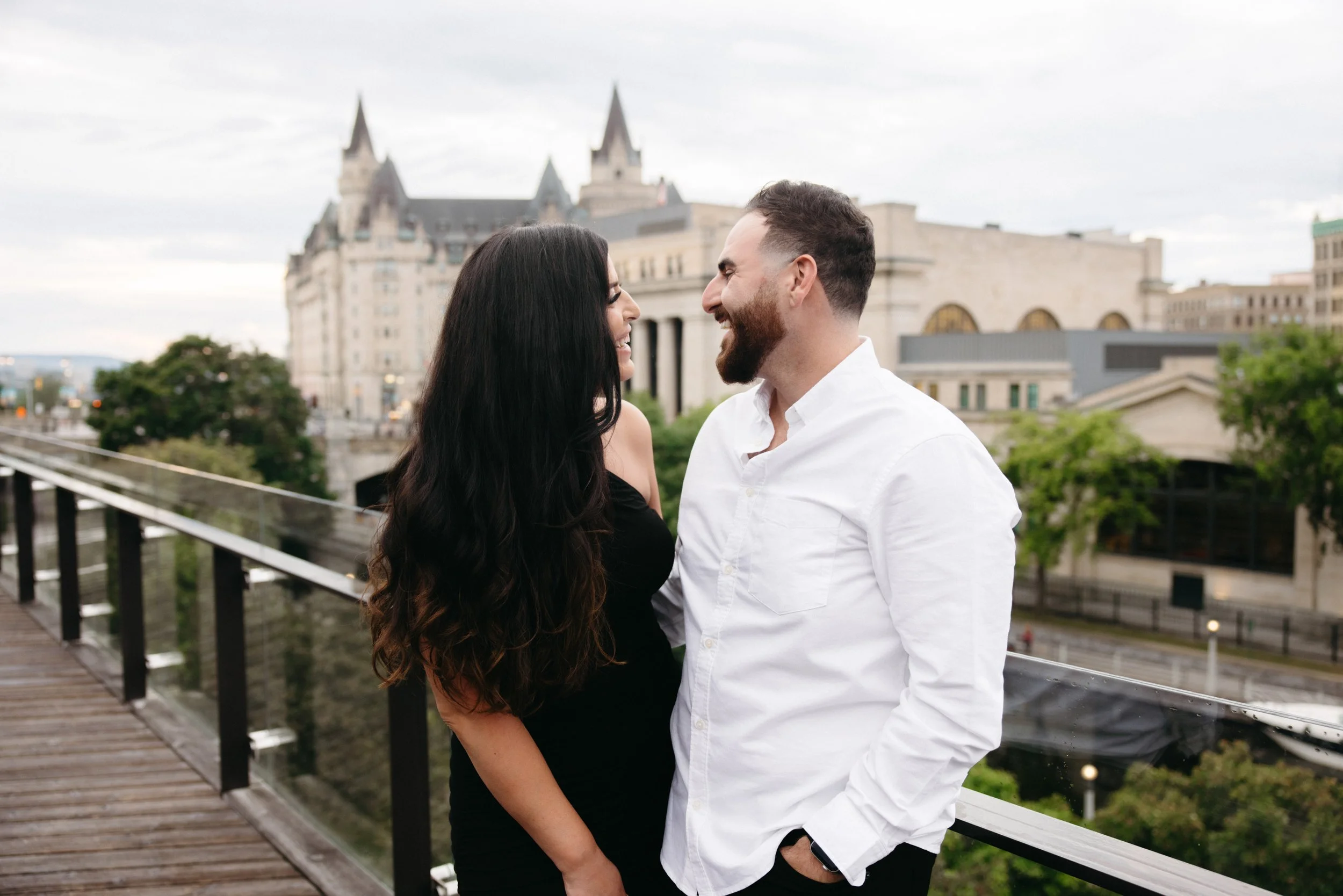 ottawa-downtown-engagement-session-0023.jpg