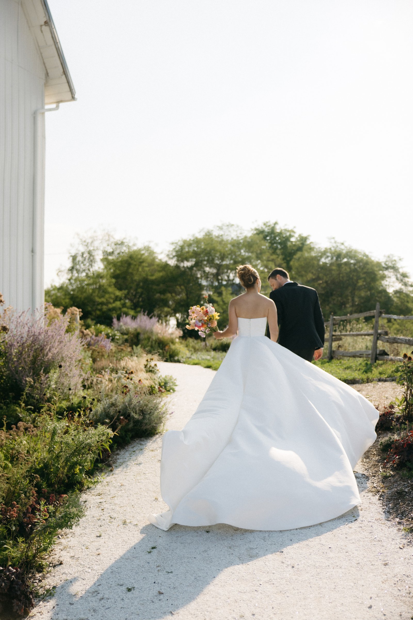 The Brighthouse Farm Wedding - Tracy Grace
