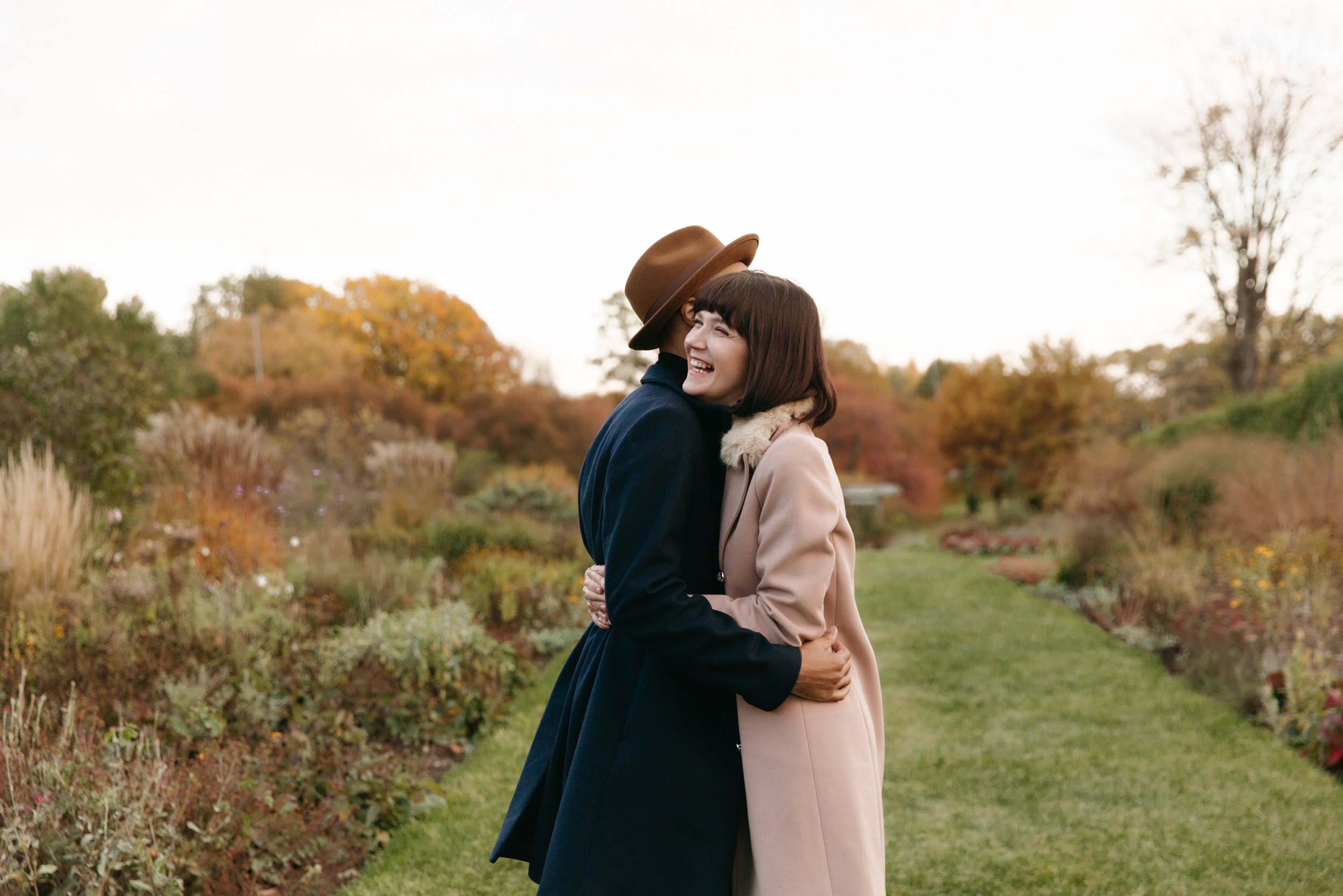 ornamental-gardens-engagement-session-0014.jpg