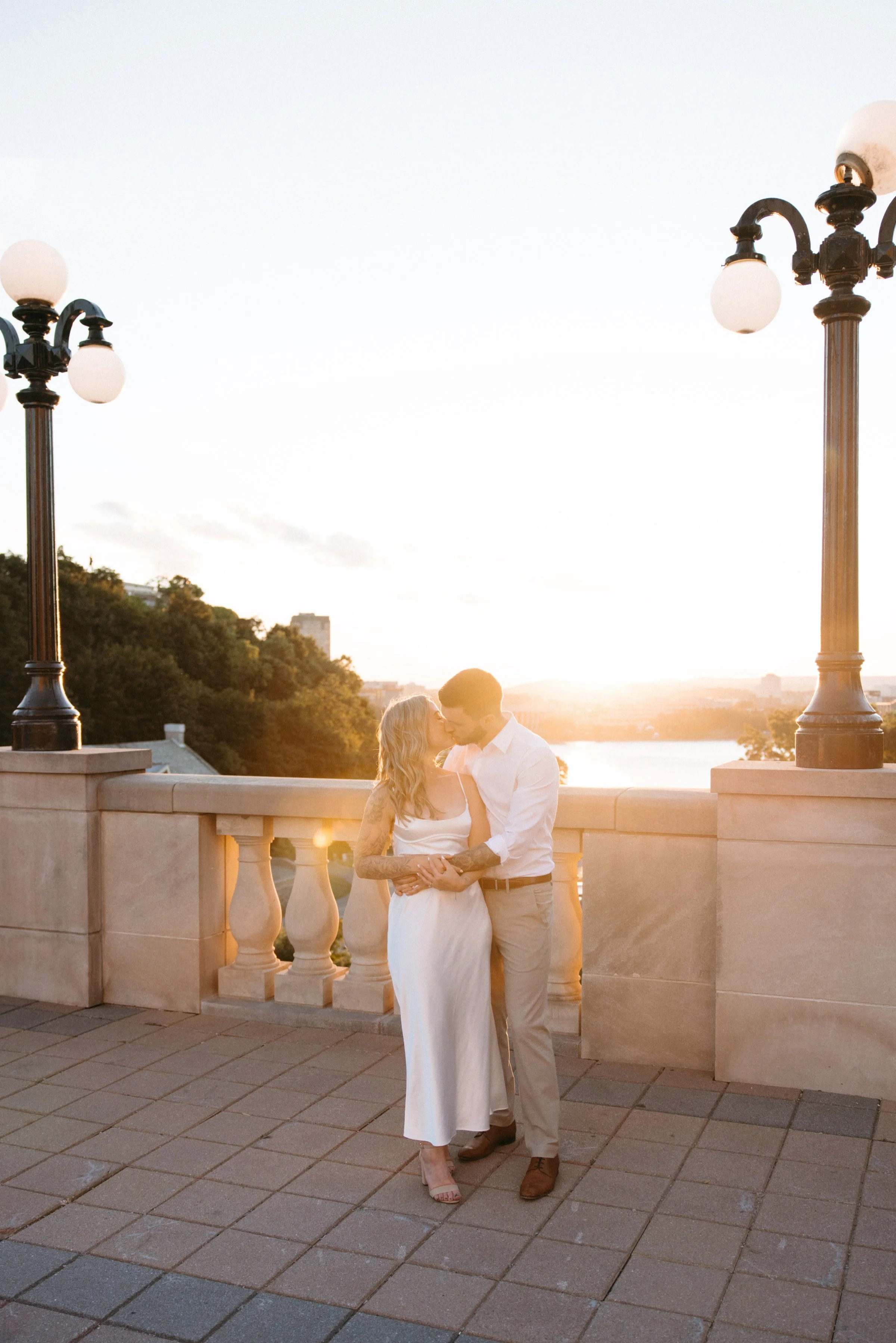 ottawa-downtown-engagement-session-0083.jpg