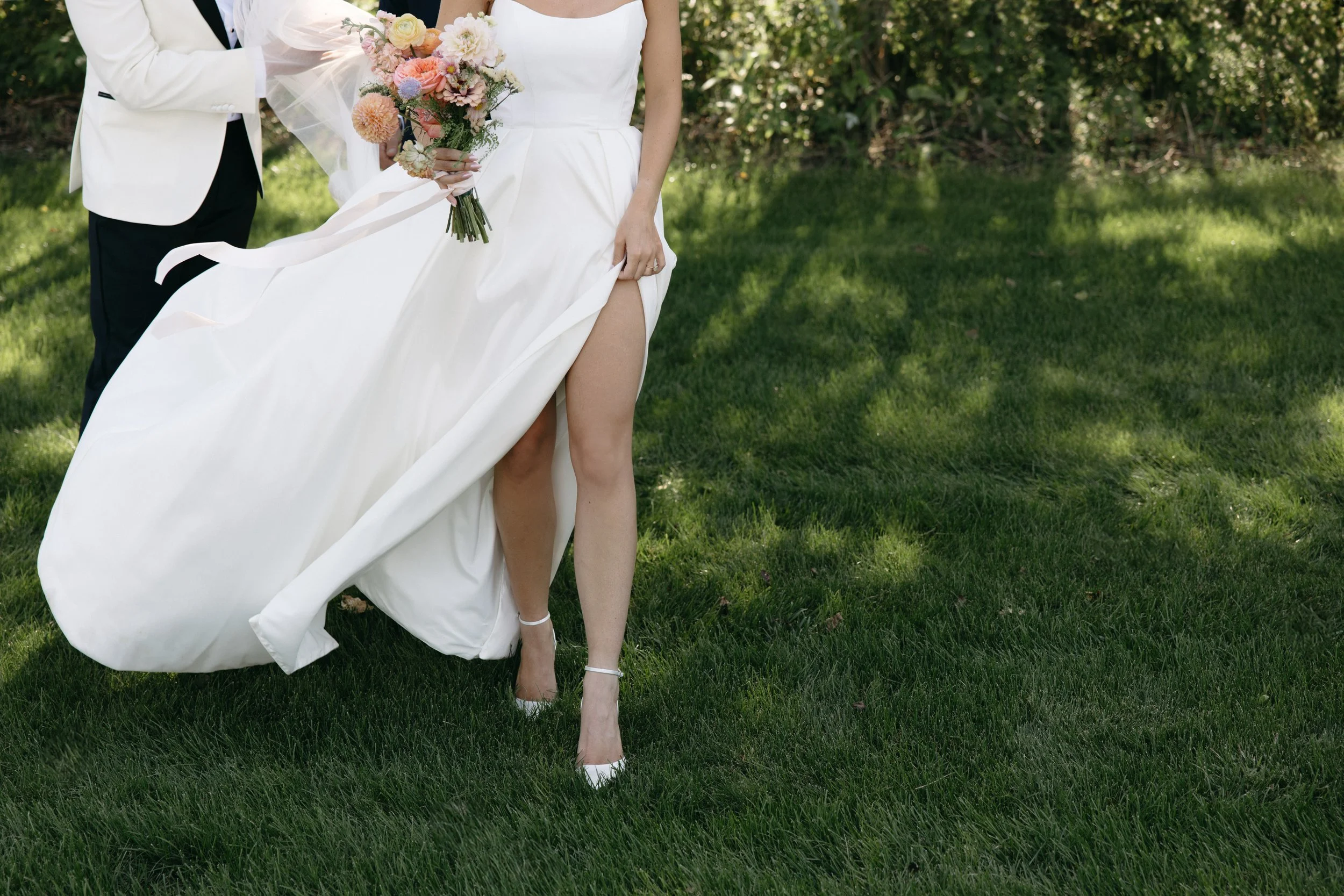 GraceAndGold-KK-WED-0668.jpg