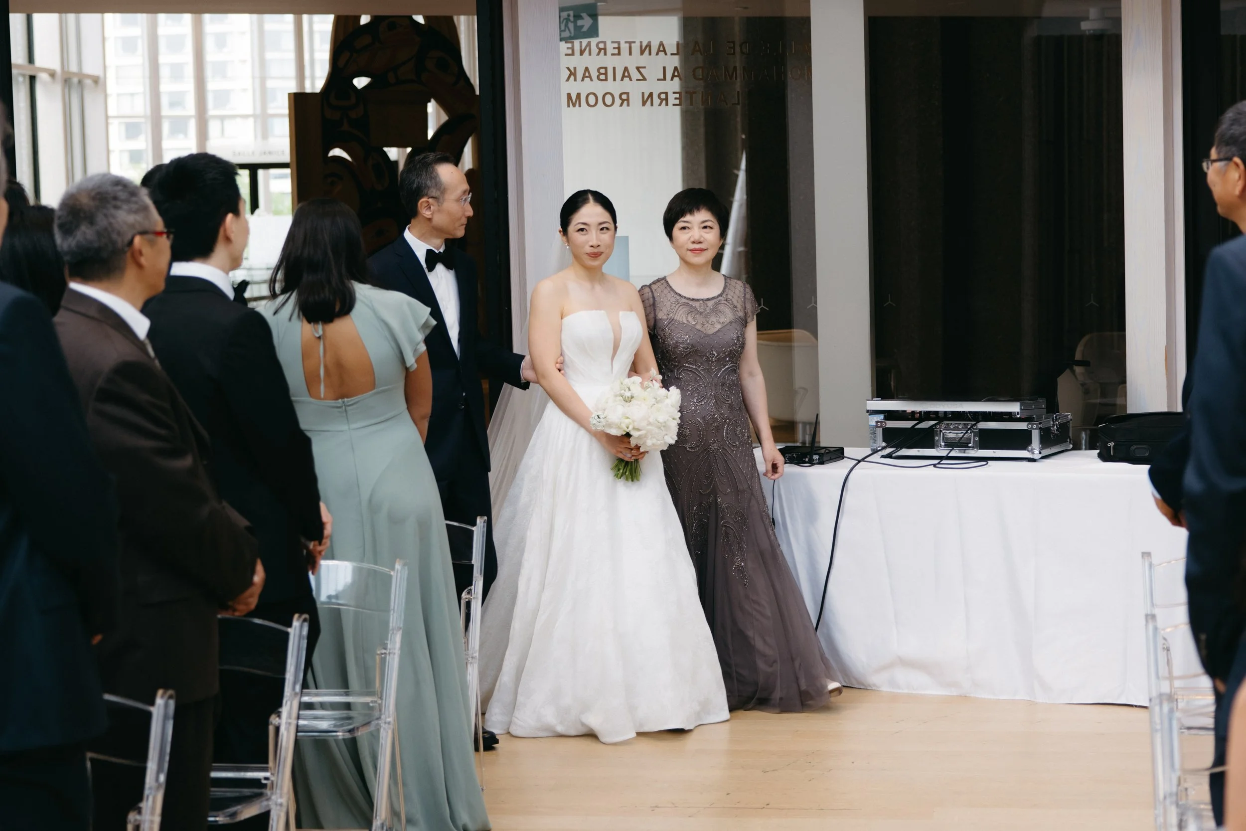 GraceAndGold-YR-WED-0792.jpg