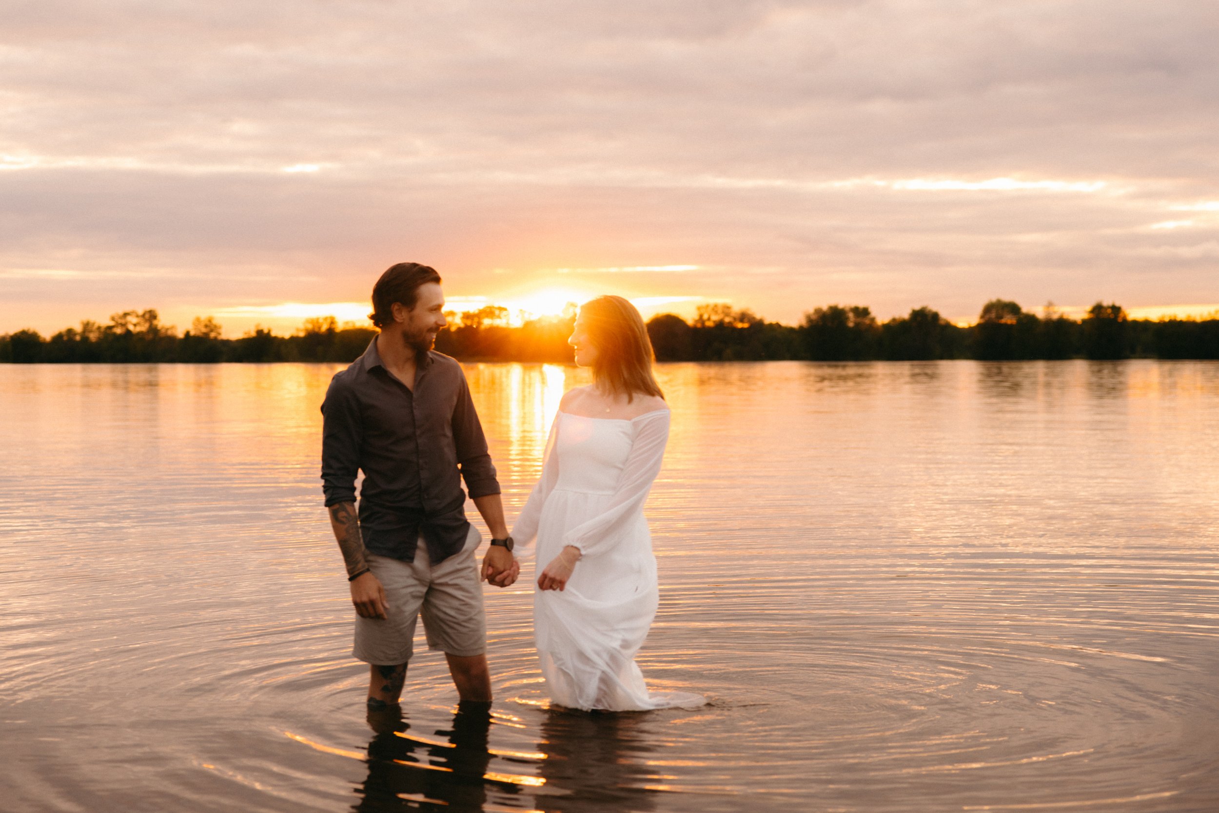 petrie-island-engagement-session-0101.jpg