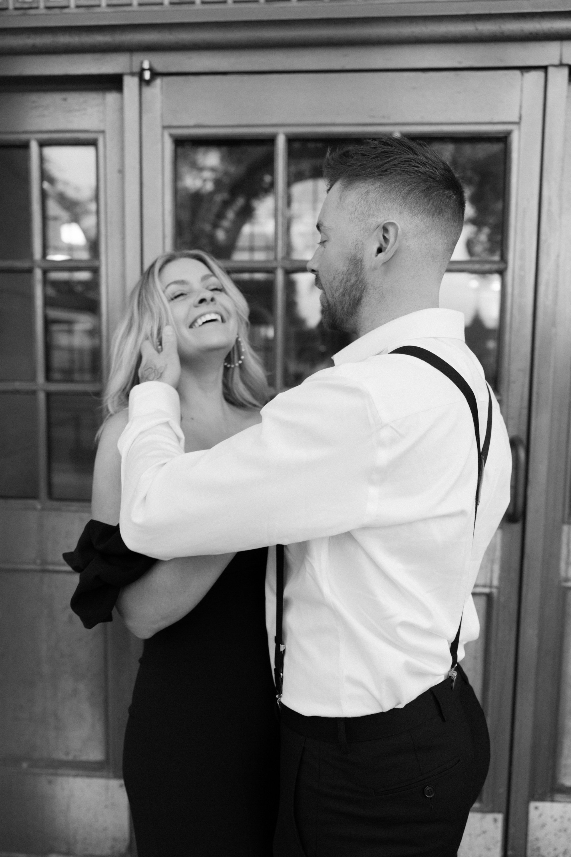 Ottawa-engagement-photographer-tracy-grace-0003.jpg