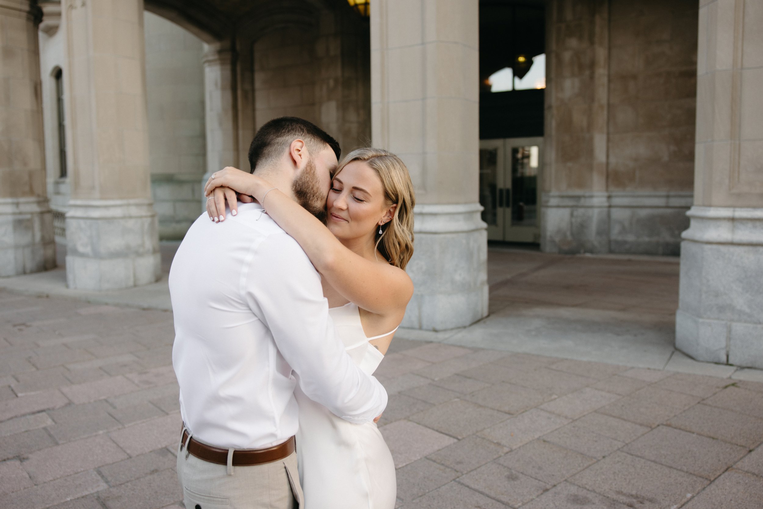 ottawa-downtown-engagement-session-0028.jpg
