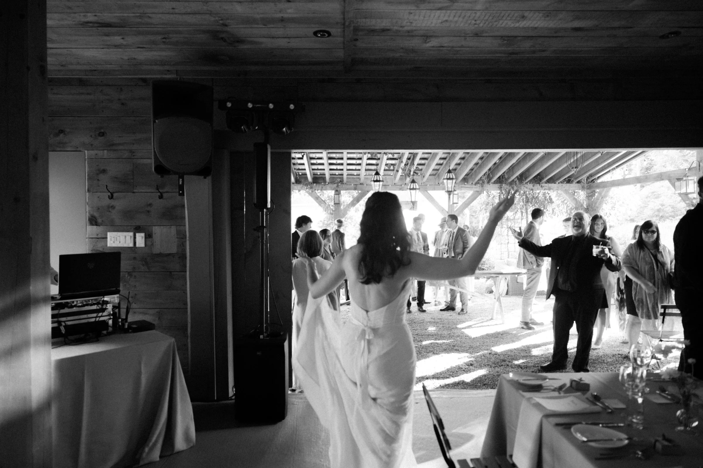 adelina-barn-wedding-photos-la-0192.jpg