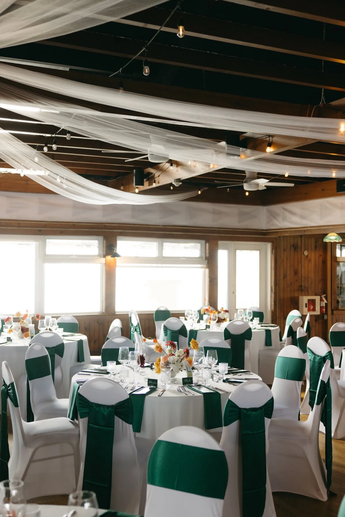 Britannia Yacht Club Wedding - Tracy Grace