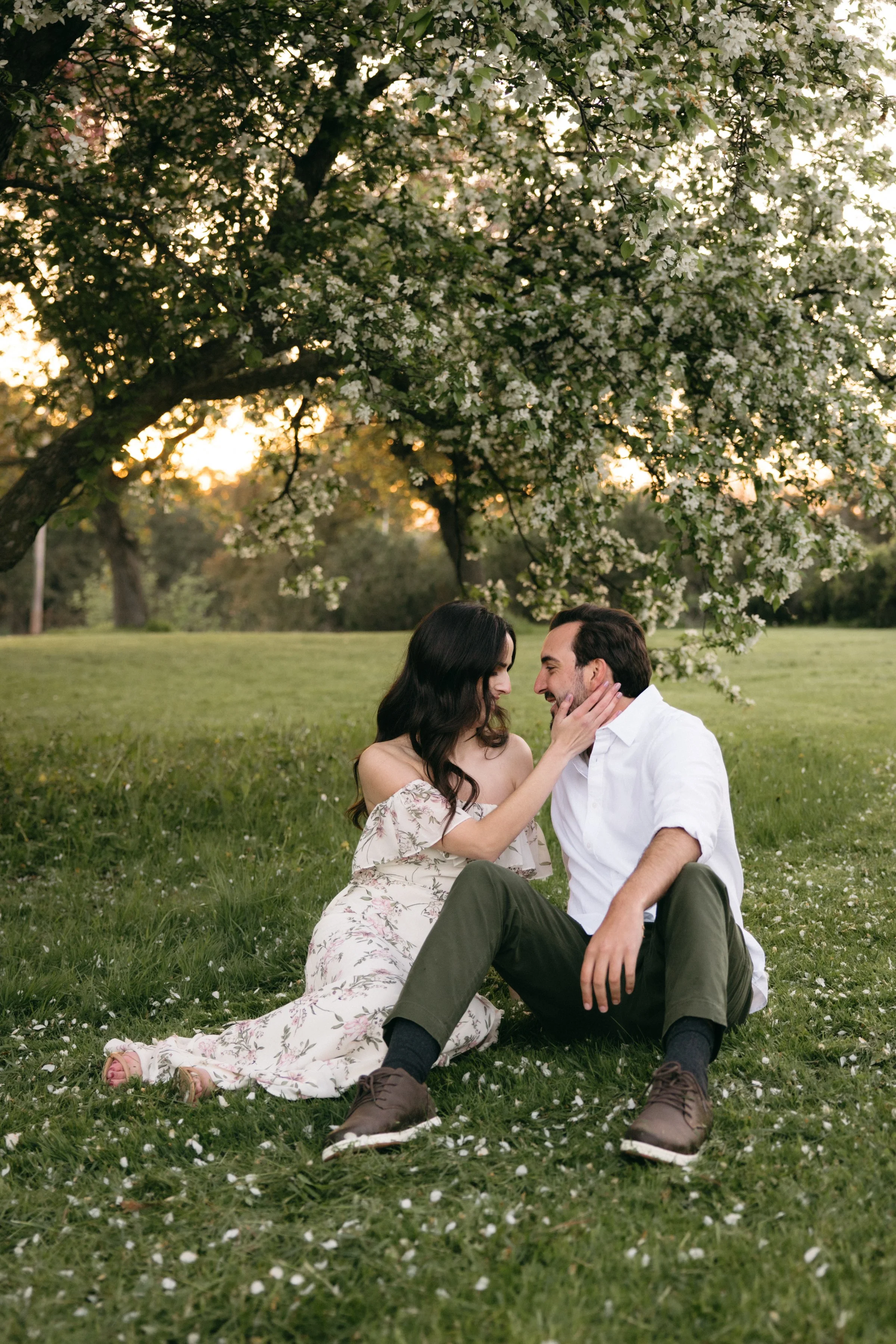 ottawa-blossom-engagement-session-0104.jpg