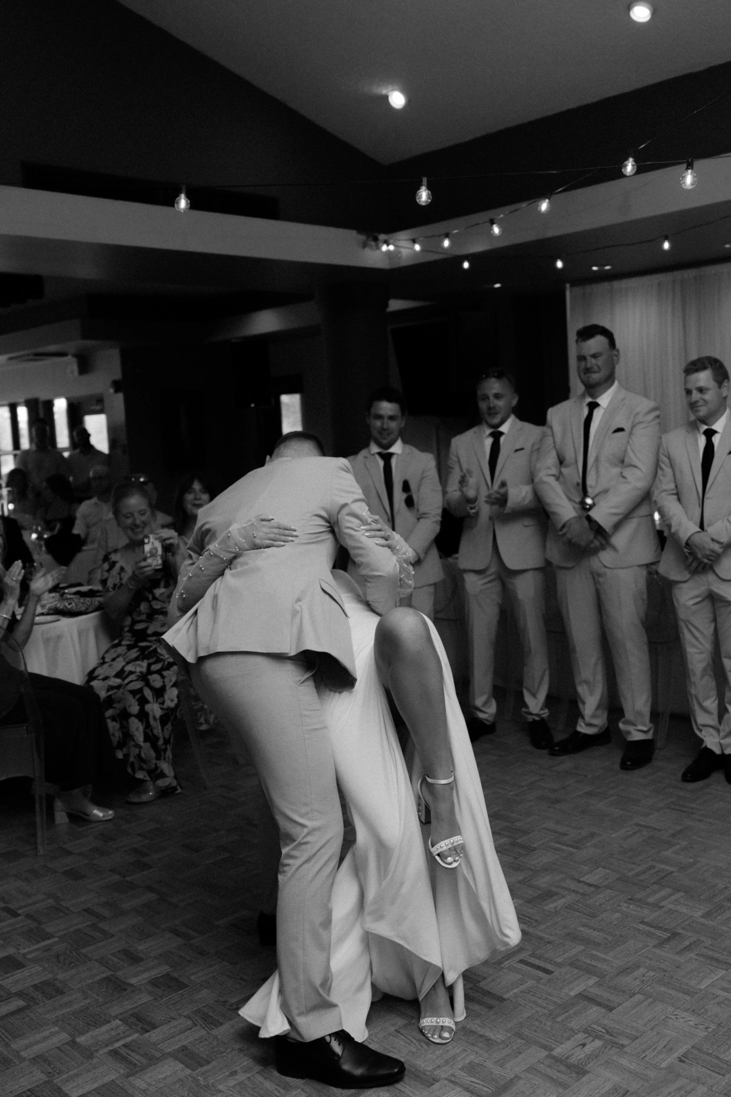 GraceAndGold-MJ-WED-1390.jpg