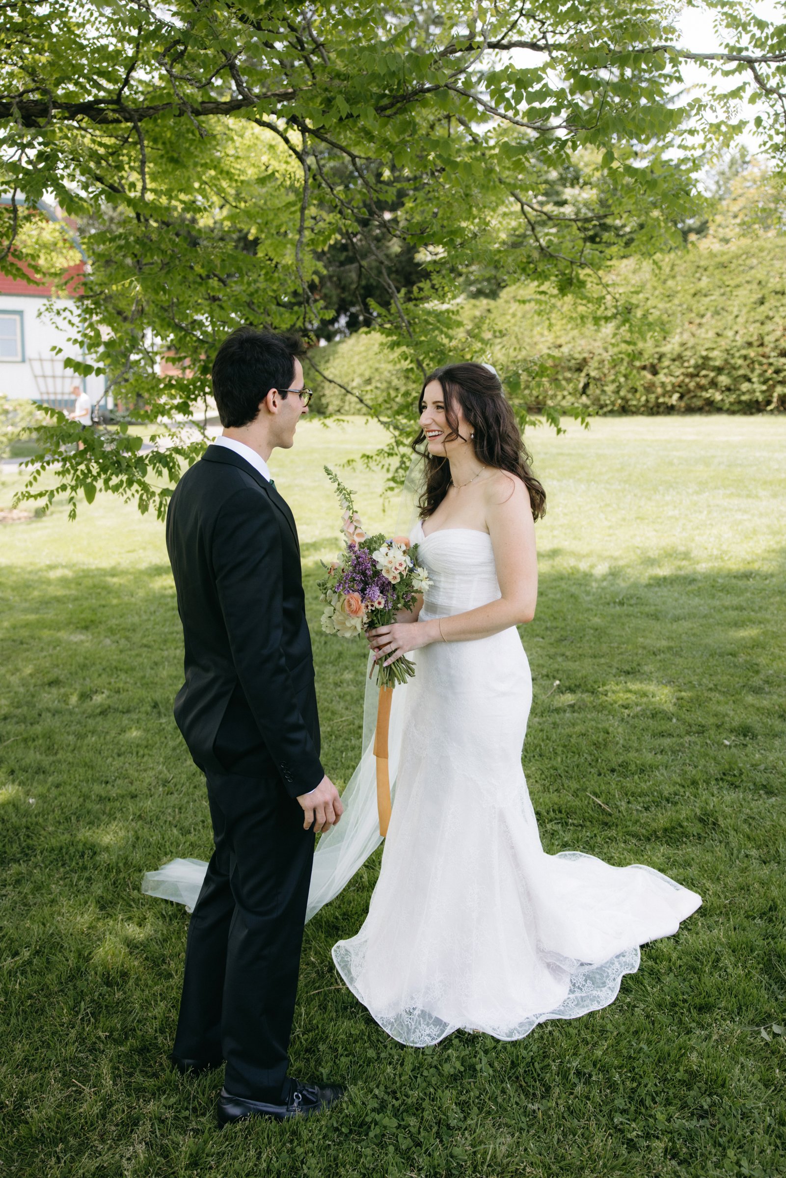 adelina-barn-wedding-photos-la-0010.jpg