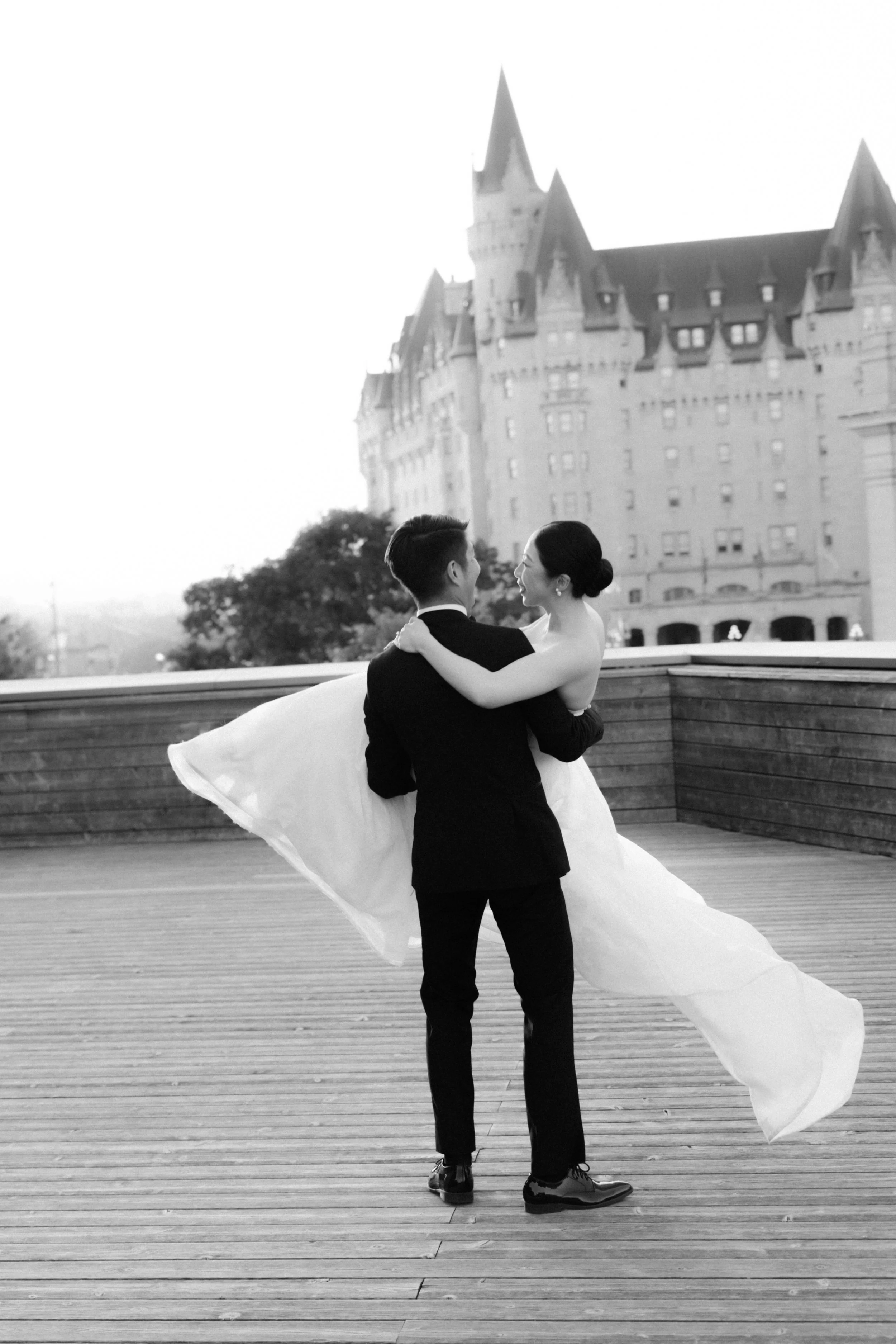 GraceAndGold-YR-WED-1455.jpg