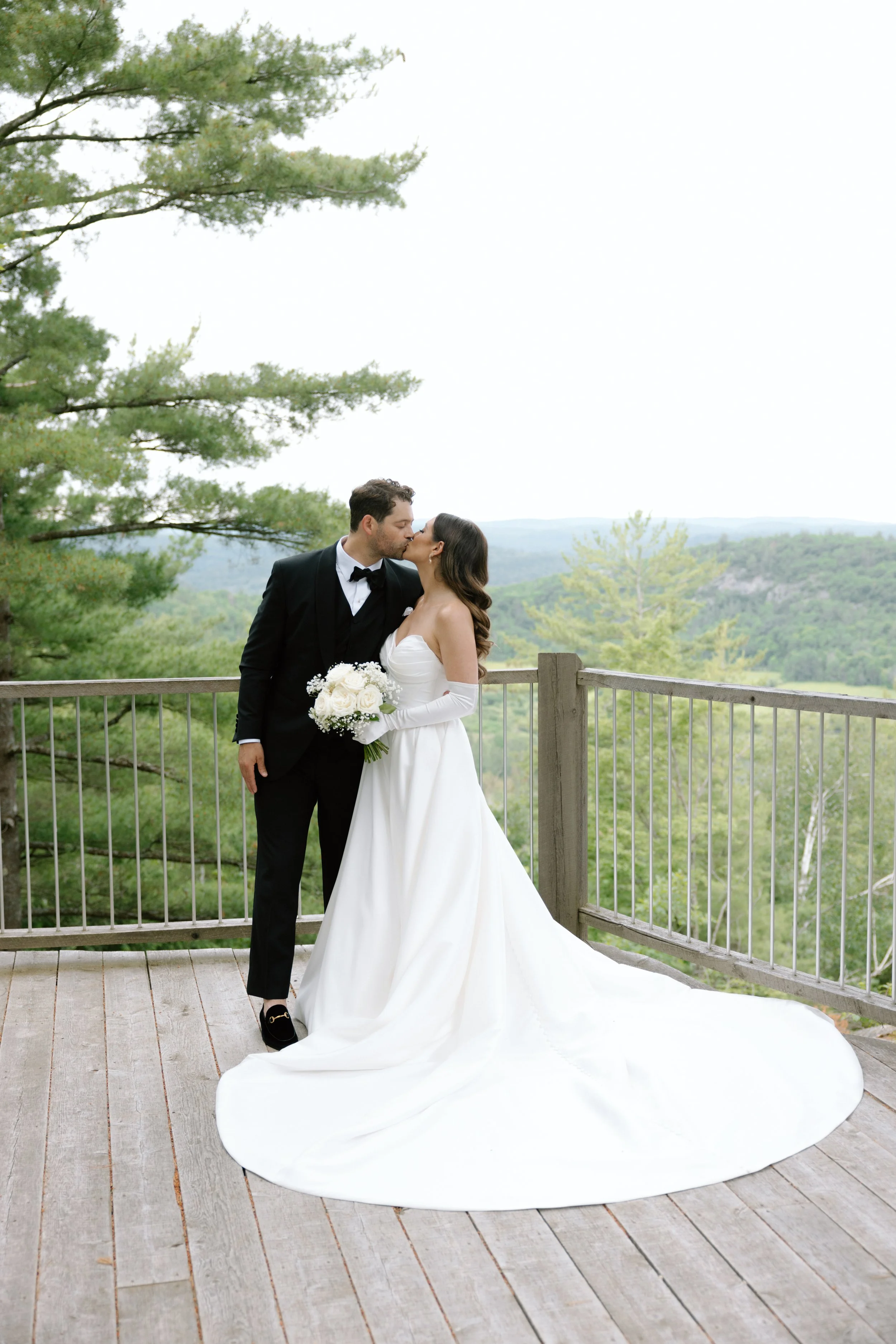 Le Belvedere Wedding Photos - Tracy Grace