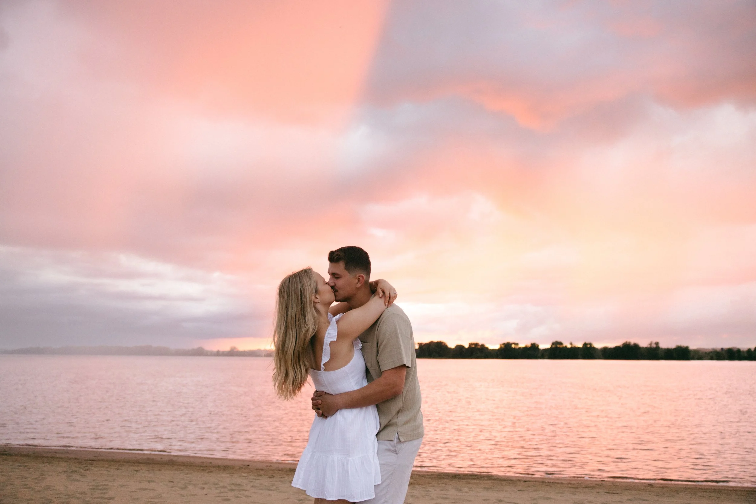 Ottawa-engagement-photographer-tracy-grace-0117.jpg