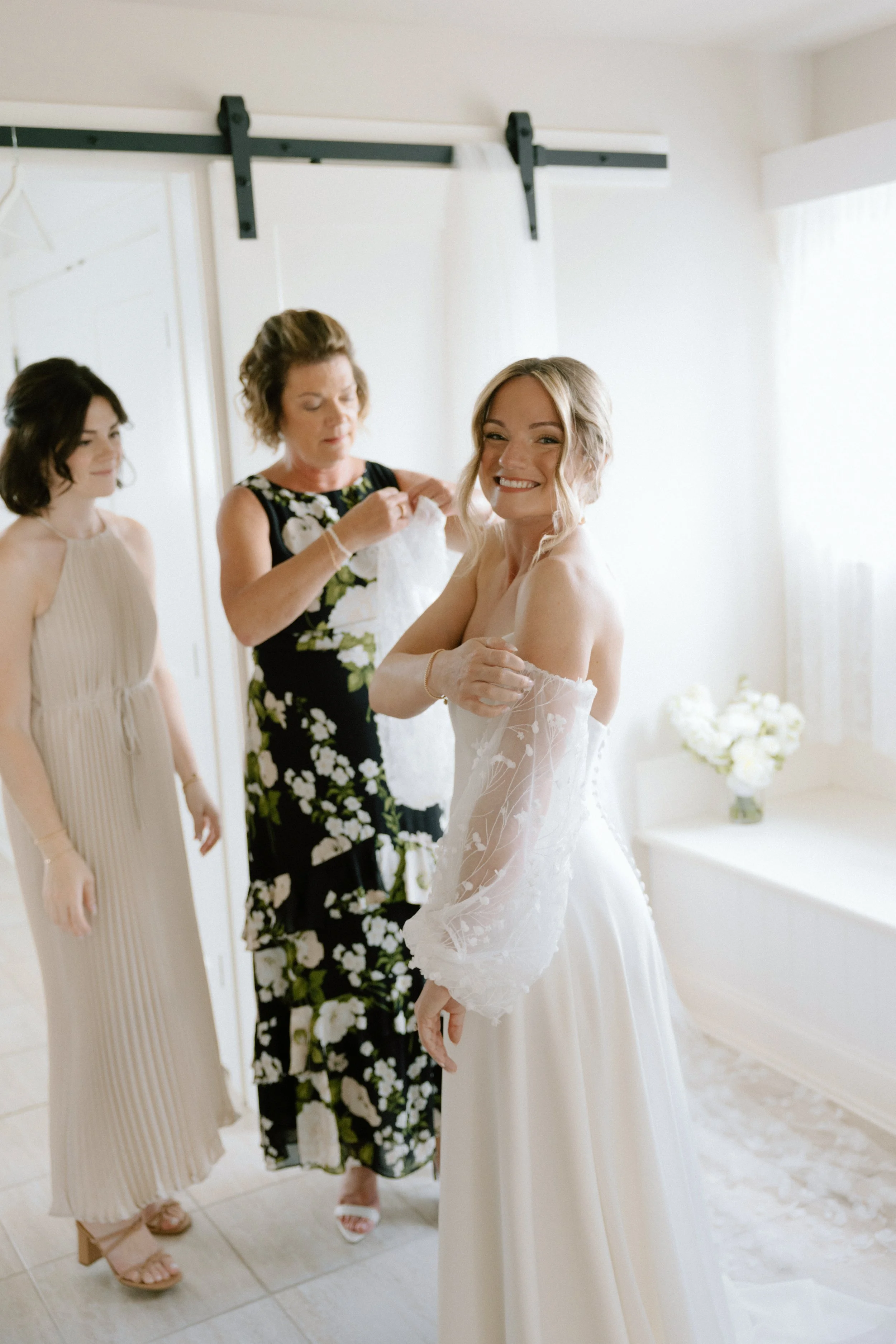 GraceAndGold-TP-WED-0157.jpg