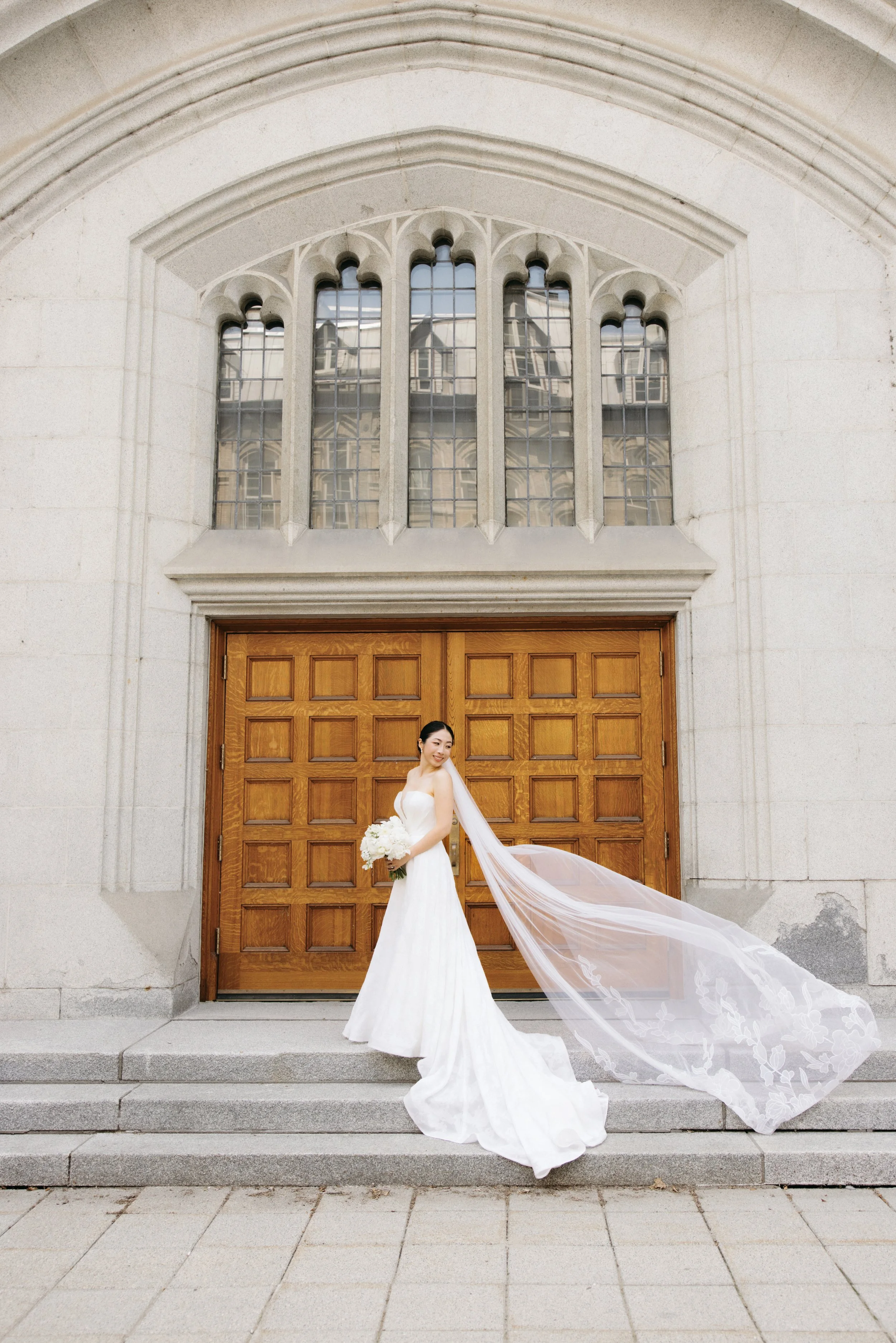 GraceAndGold-YR-WED-0537.jpg