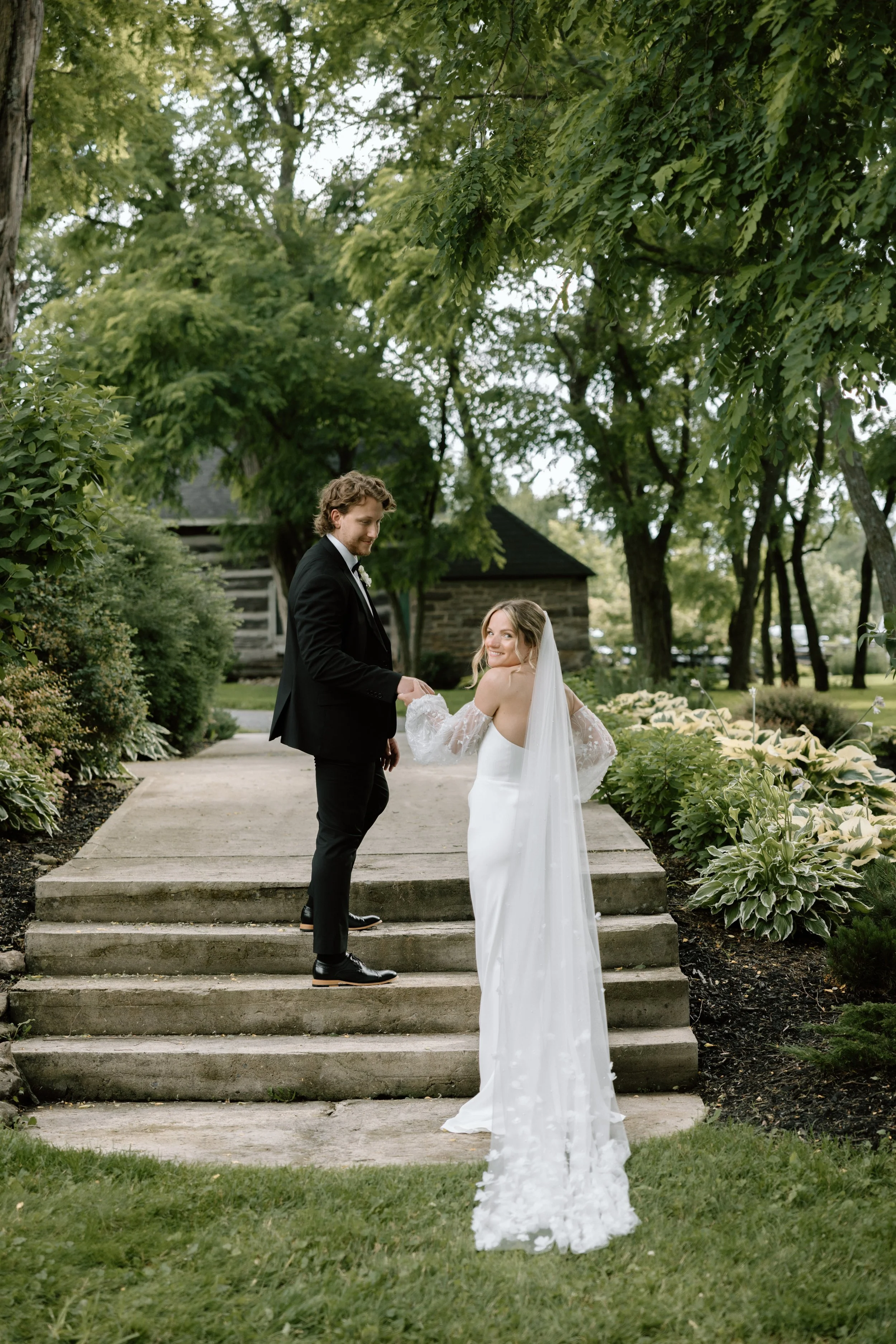 GraceAndGold-TP-WED-1033.jpg