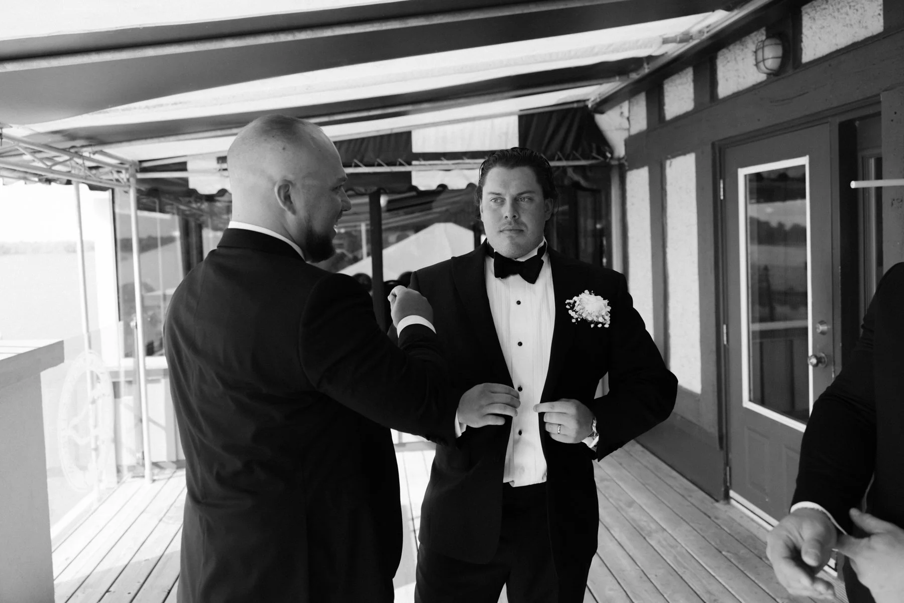 britannia-yacht-club-wedding-mn-0075.jpg