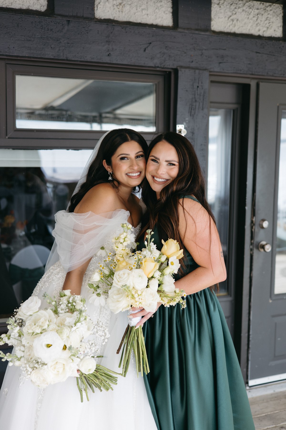 britannia-yacht-club-wedding-mn-0069.jpg
