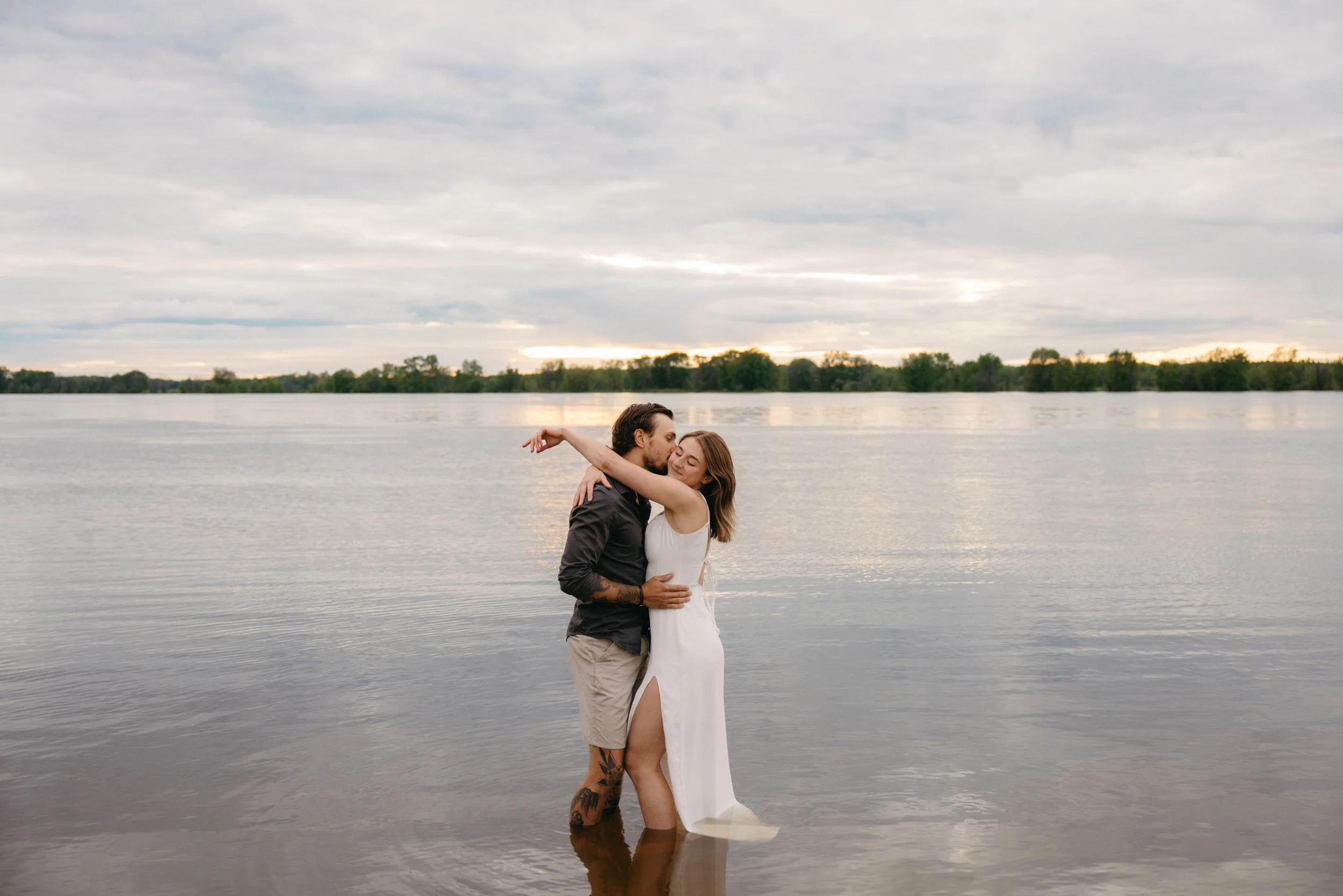petrie-island-engagement-session-0072.jpg