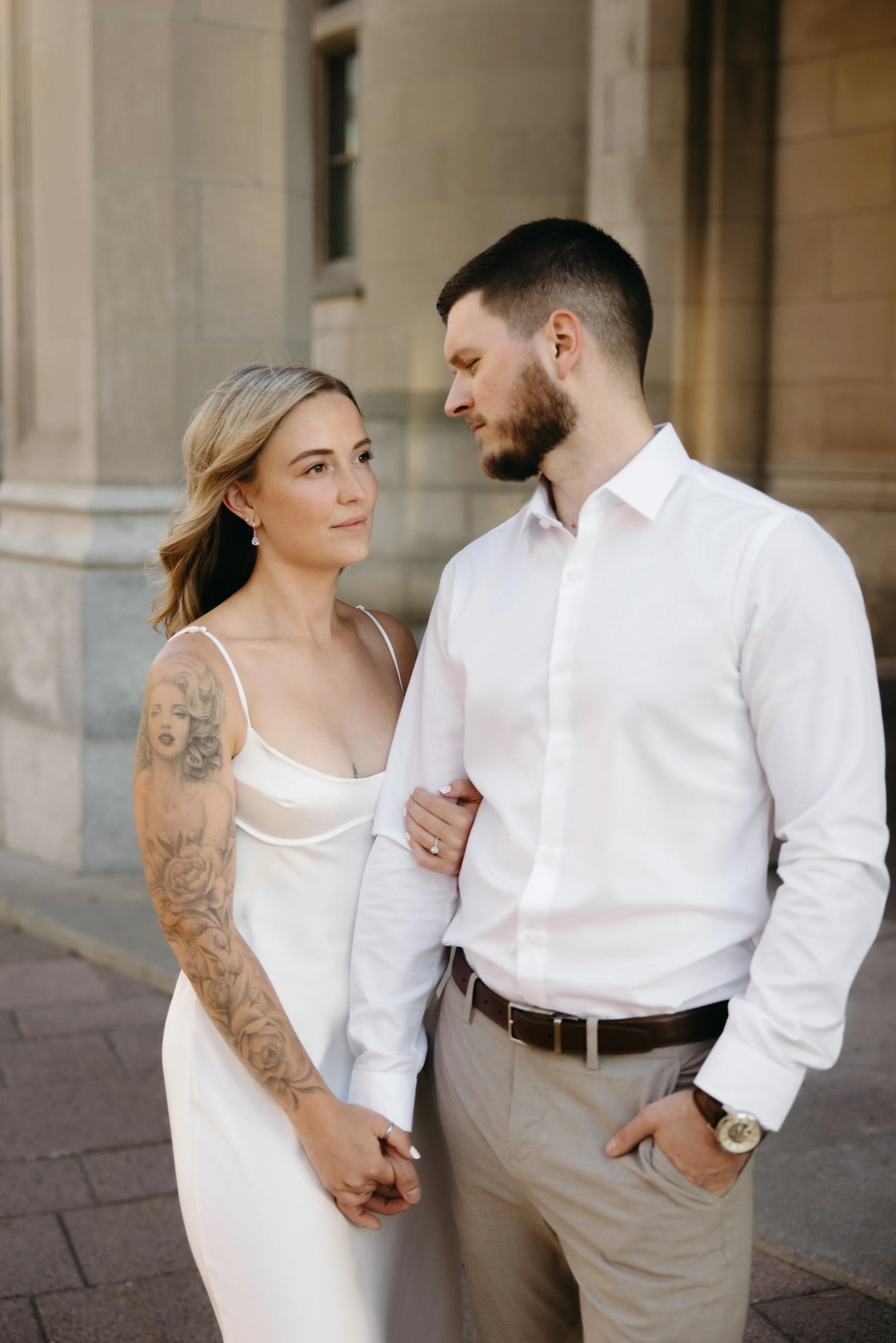ottawa-downtown-engagement-session-0033.jpg