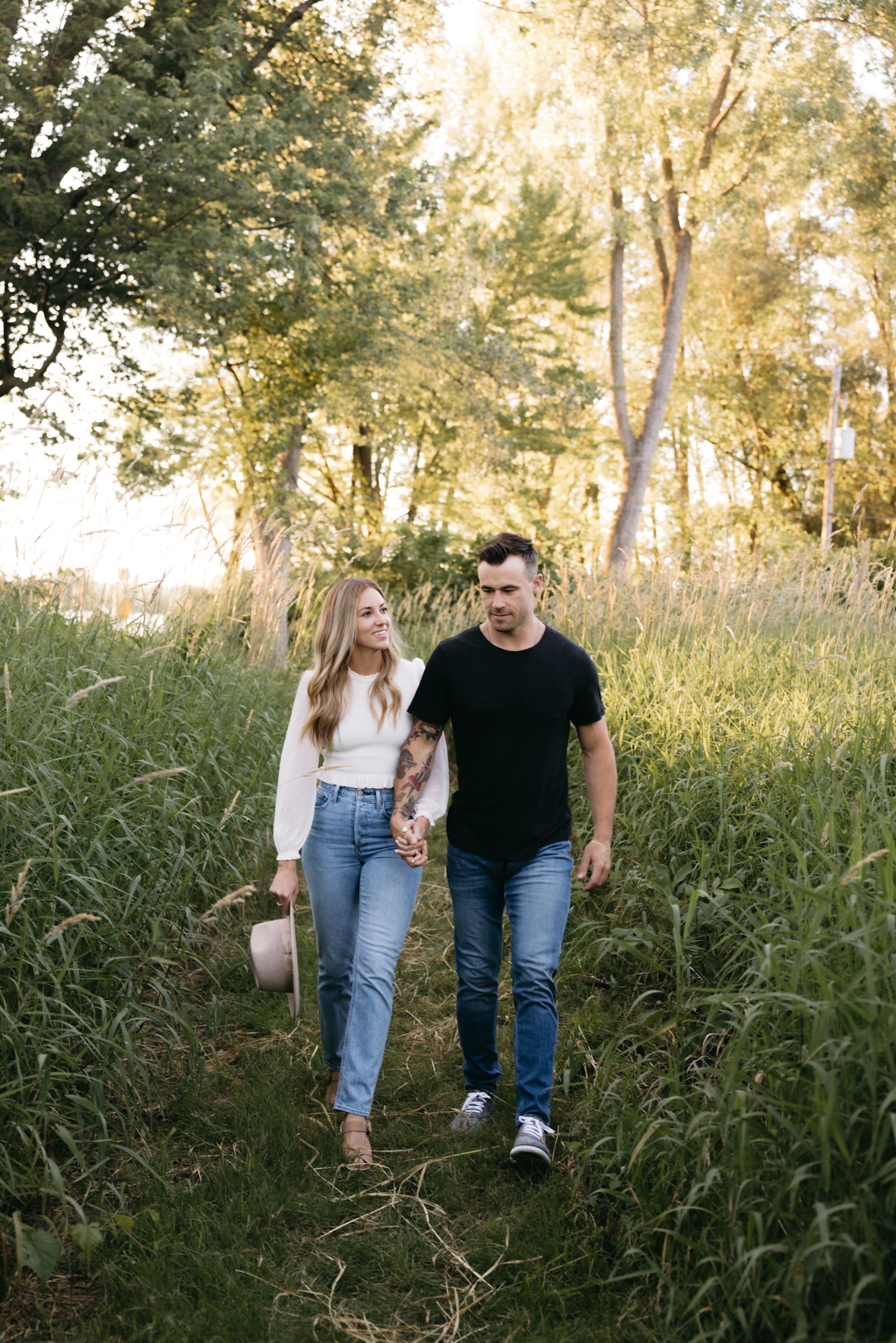 ottawa-ENGAGEMENT-photographer-0021.jpg
