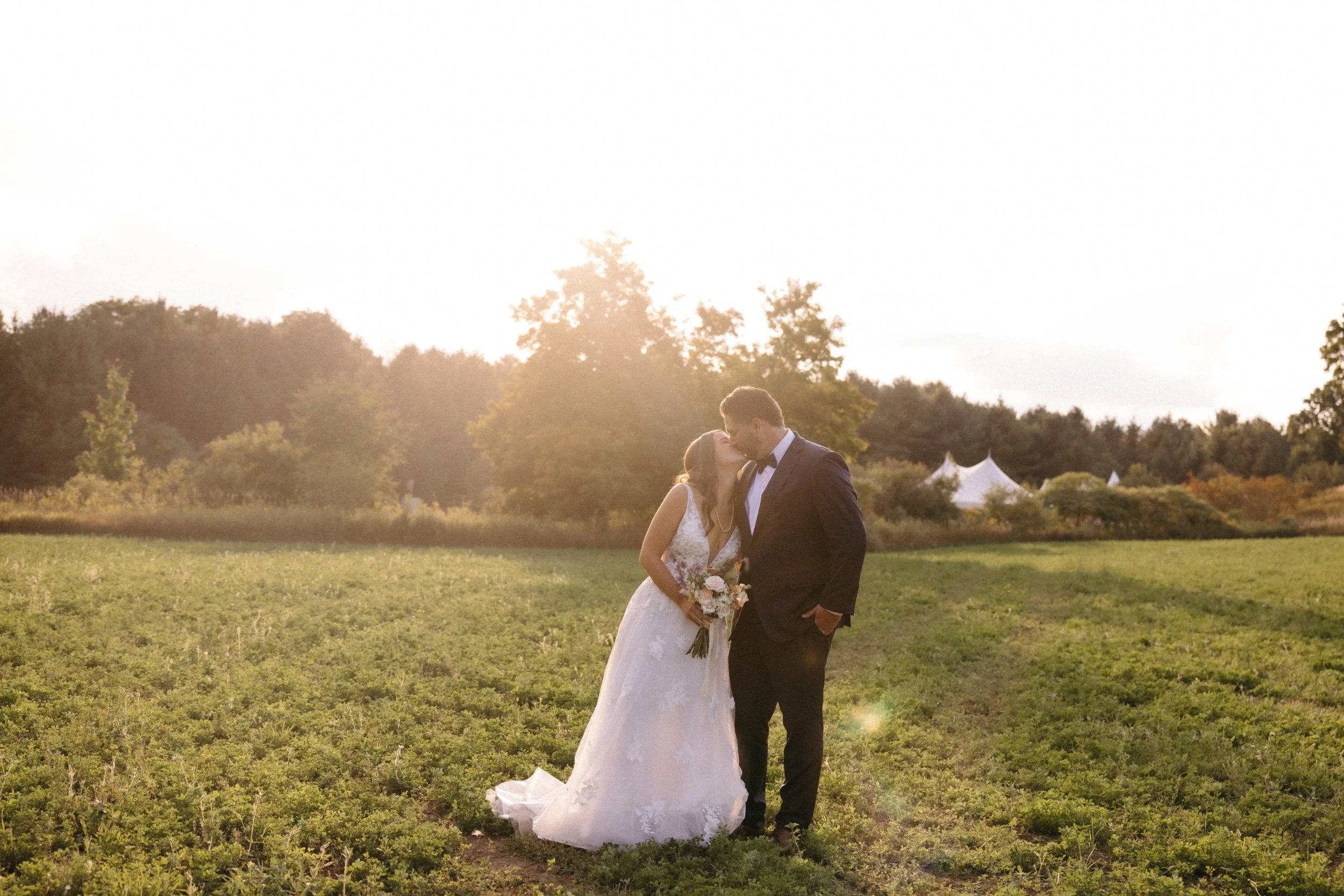 ottawa-backyard-wedding-0149.jpg