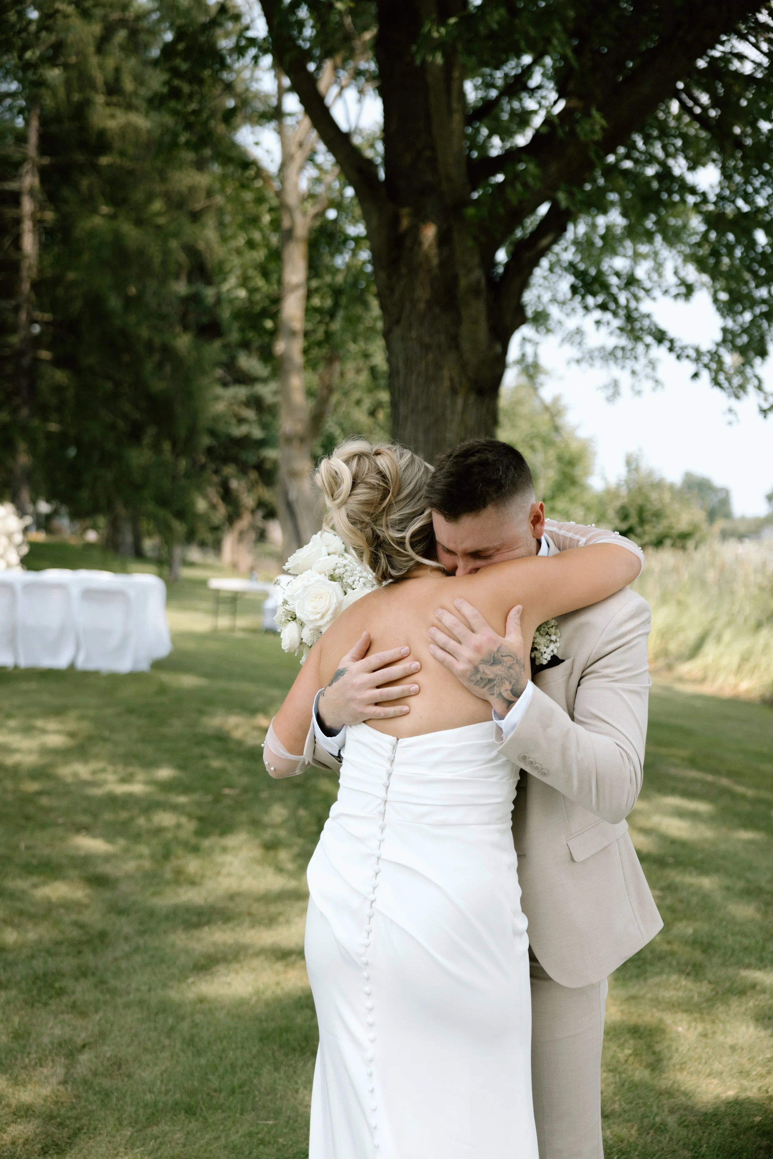GraceAndGold-MJ-WED-0374.jpg