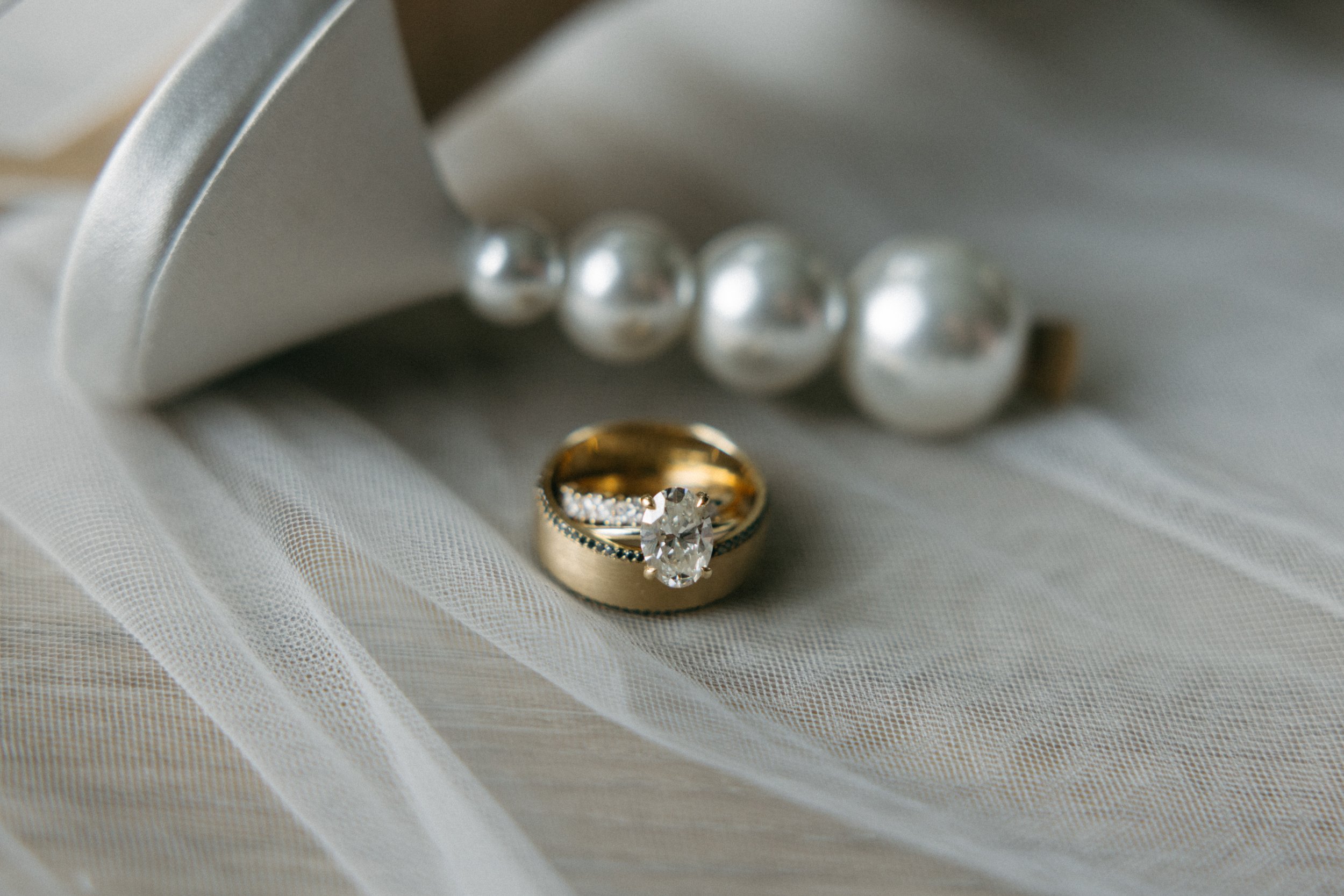 GraceAndGold-KK-WED-0004.jpg