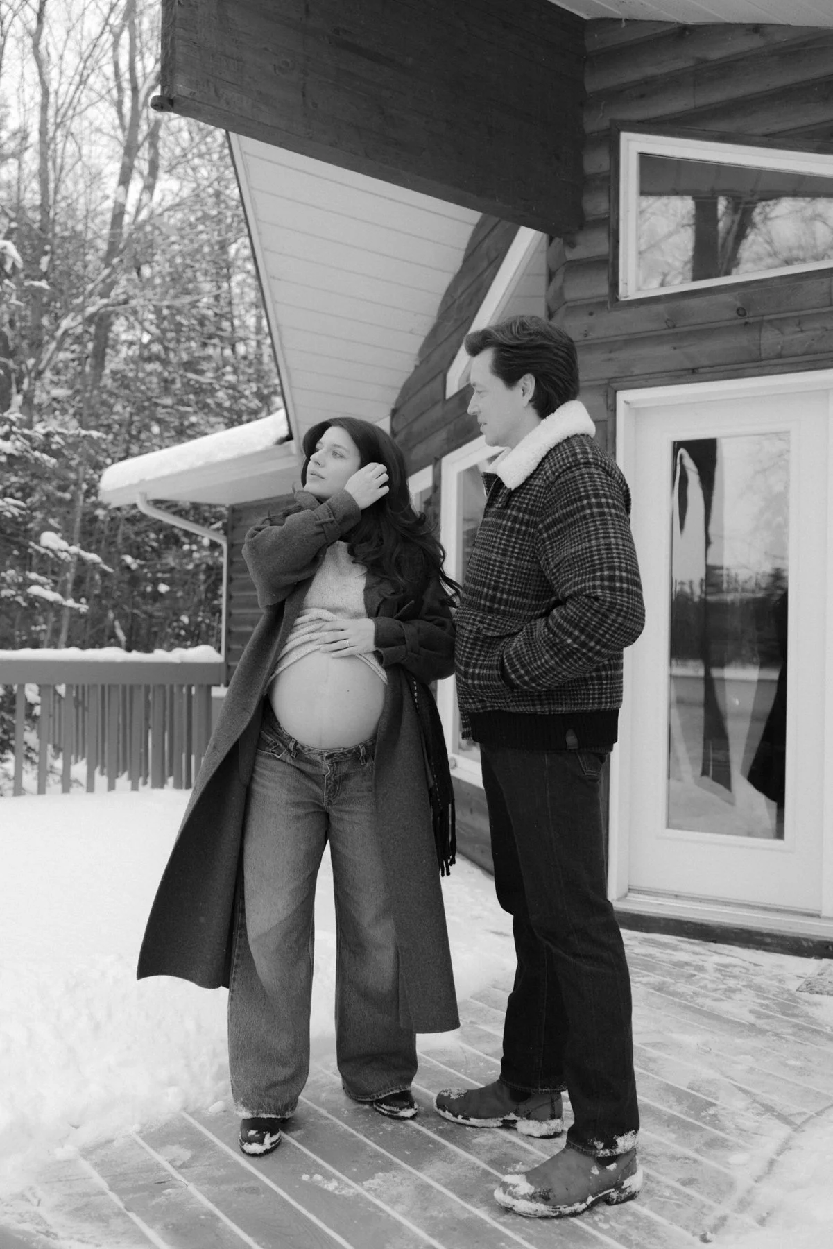 Ottawa-Maternity-Session-Cottage-0118.jpg
