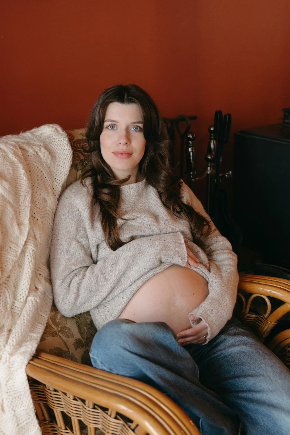 Ottawa-Maternity-Session-Cottage-0094.jpg