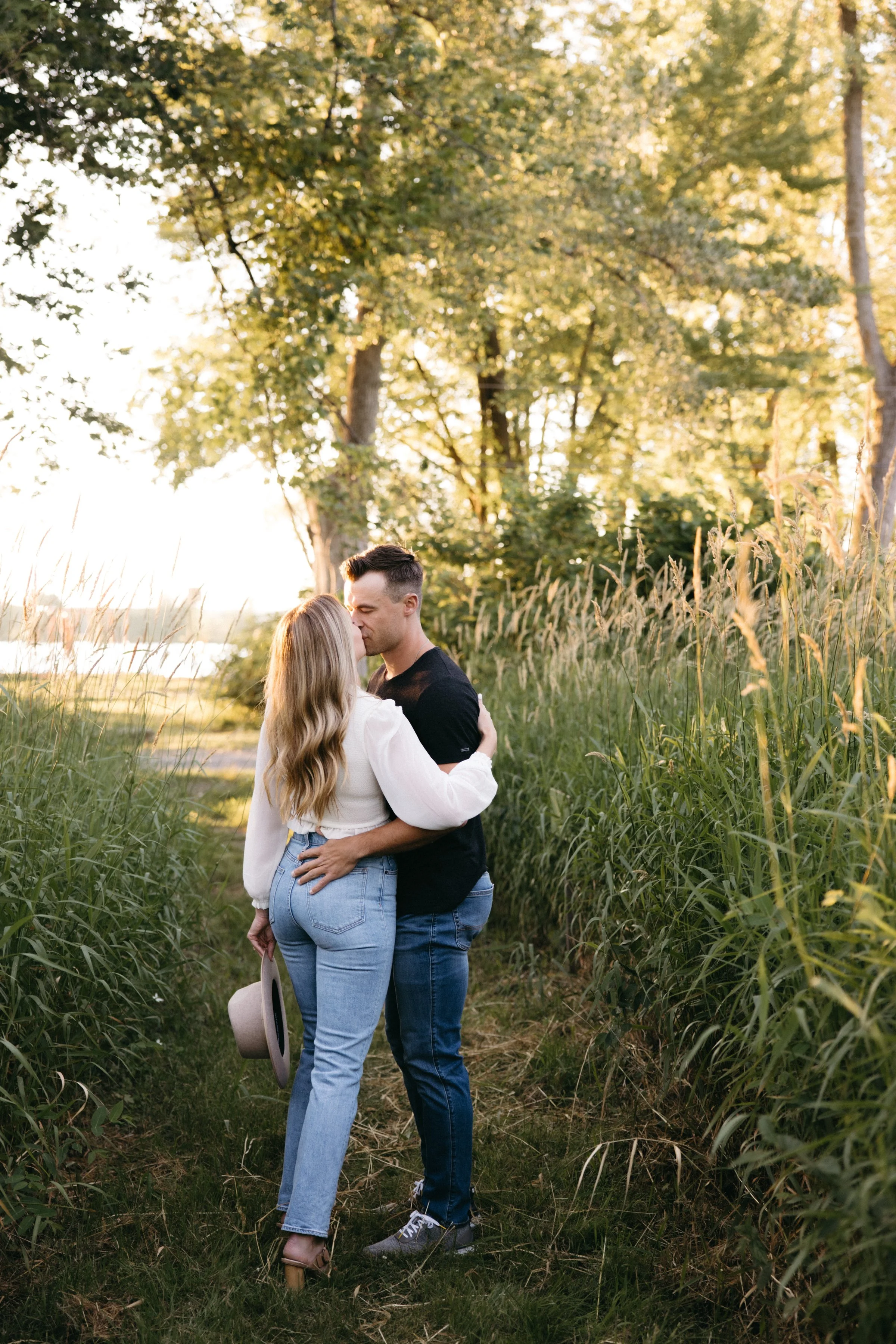 ottawa-ENGAGEMENT-photographer-0024.jpg
