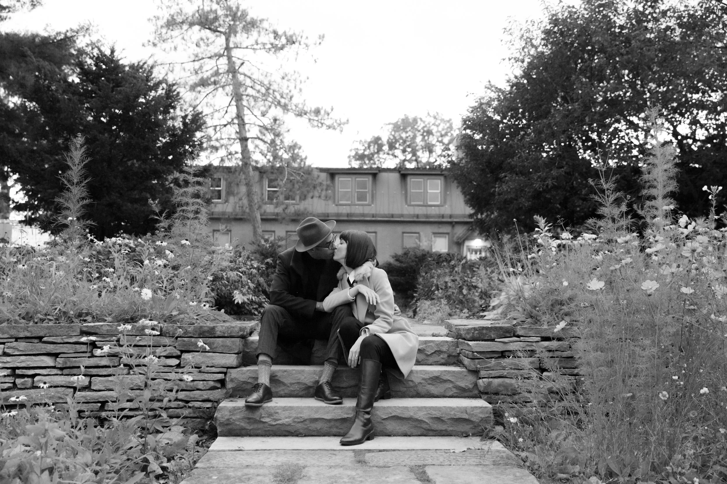 ornamental-gardens-engagement-session-0037.jpg