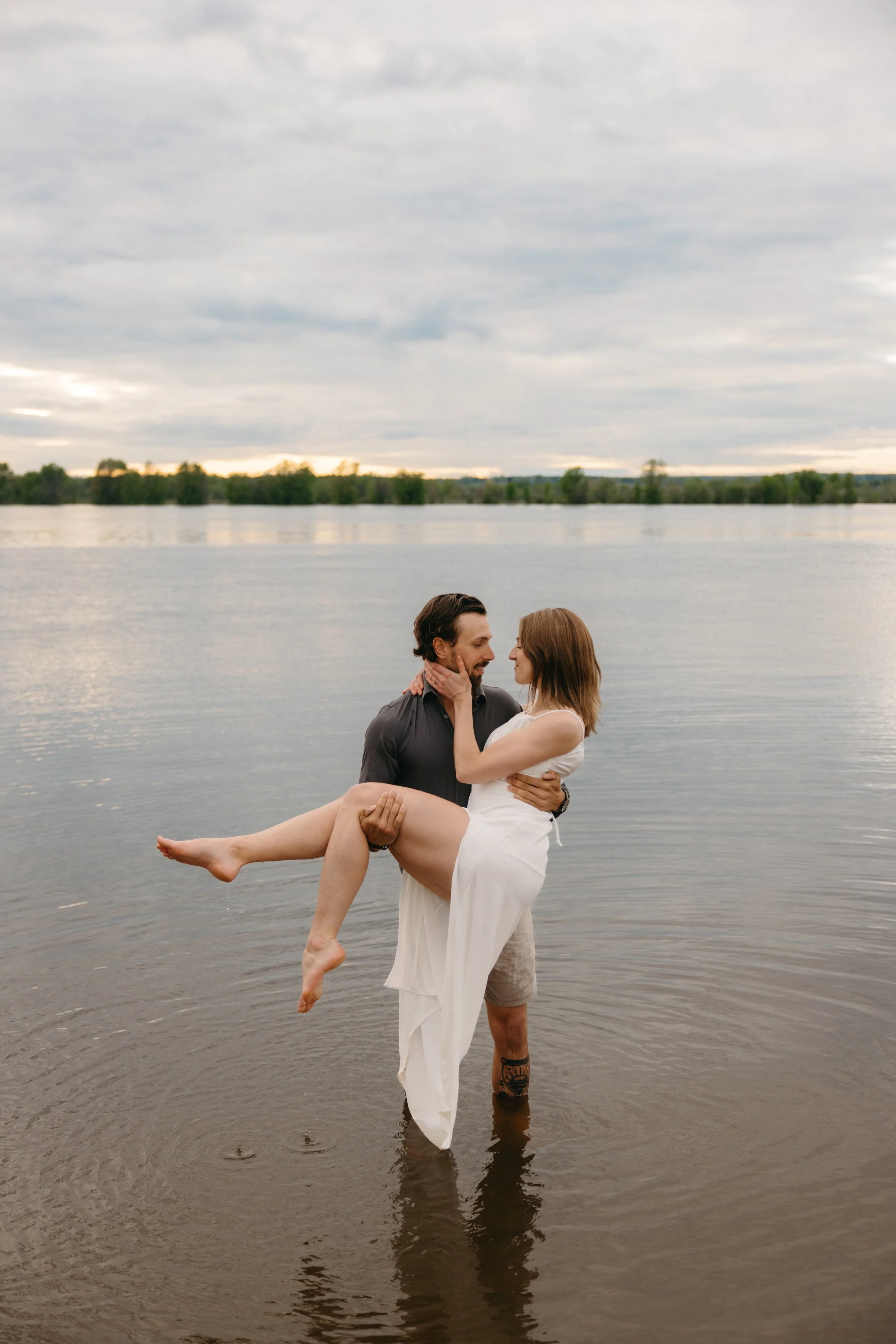 petrie-island-engagement-session-0082.jpg