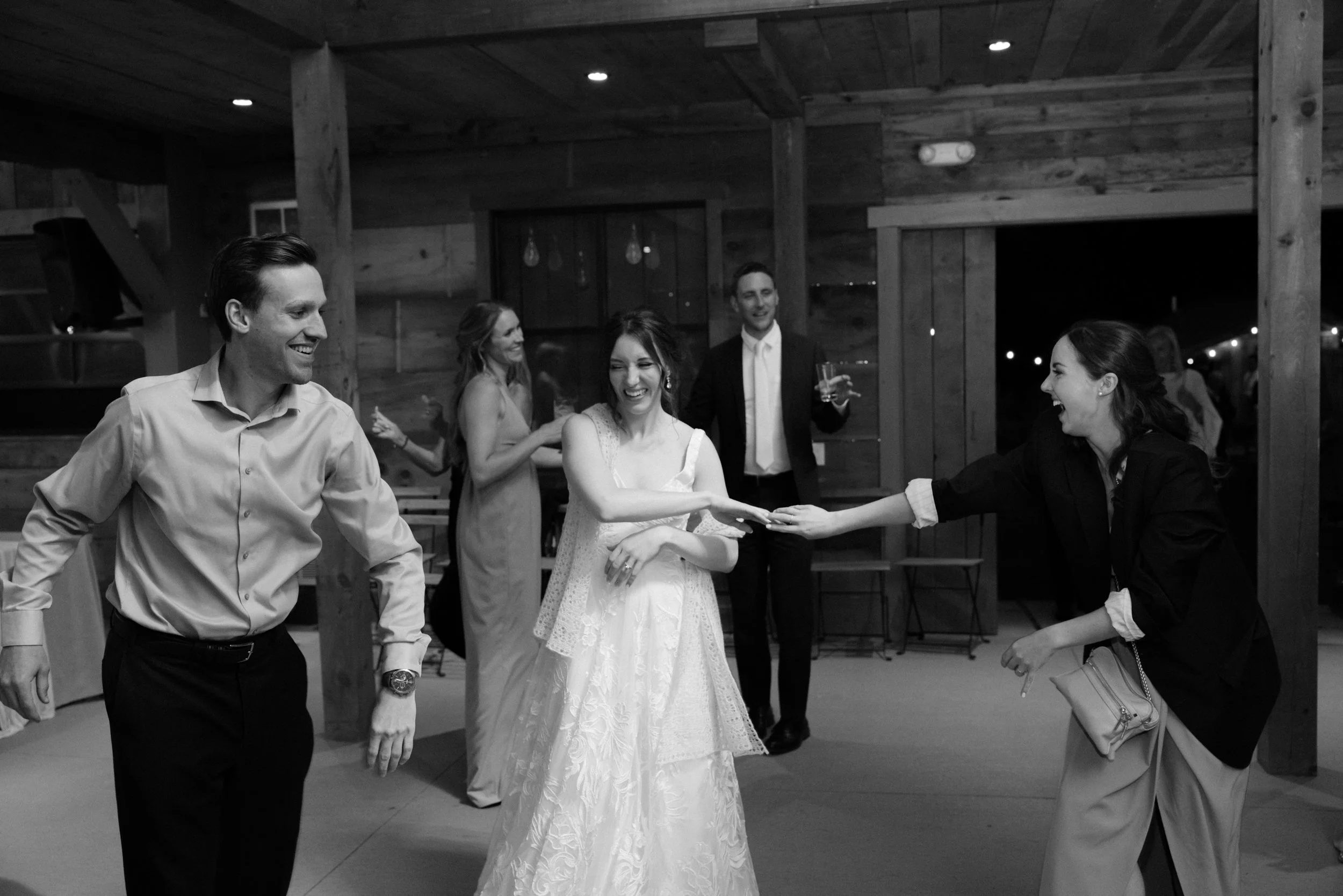 adelina-barn-wedding-0210.jpg