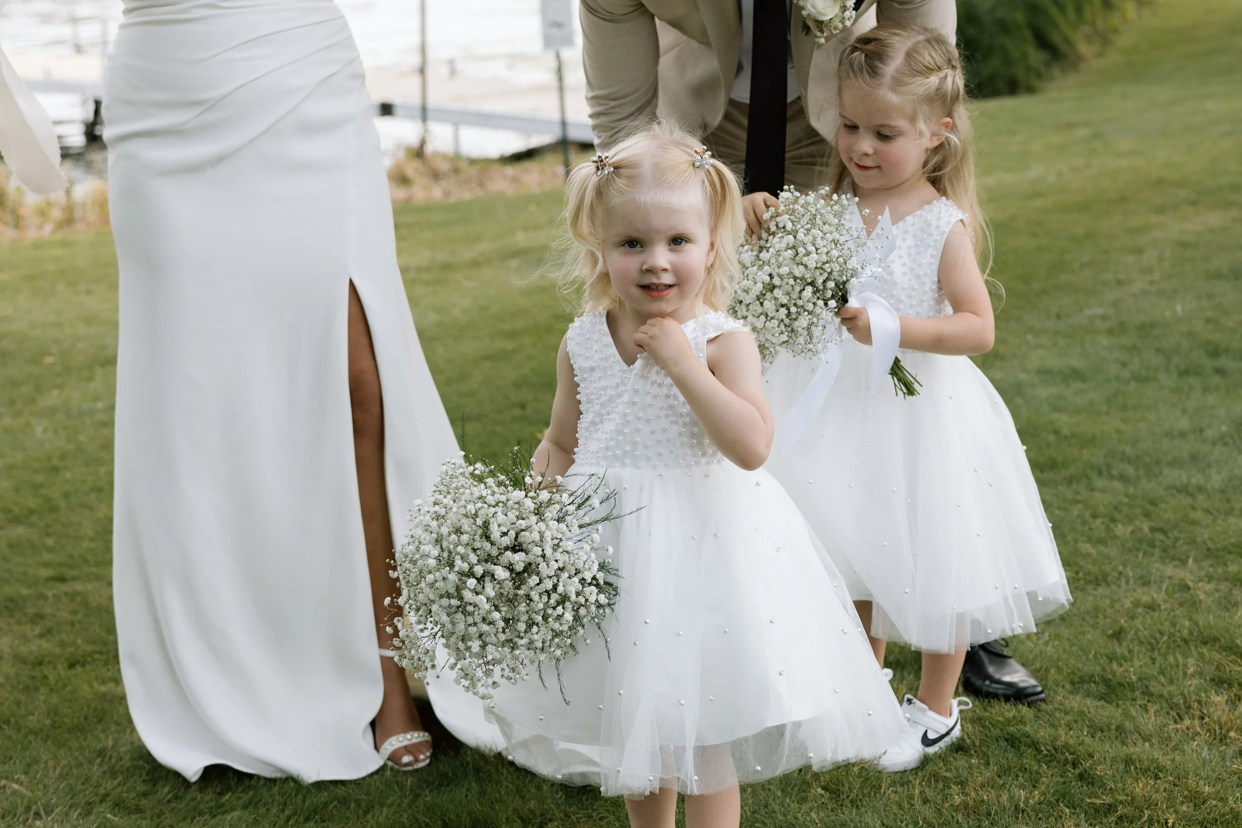 GraceAndGold-MJ-WED-0668.jpg