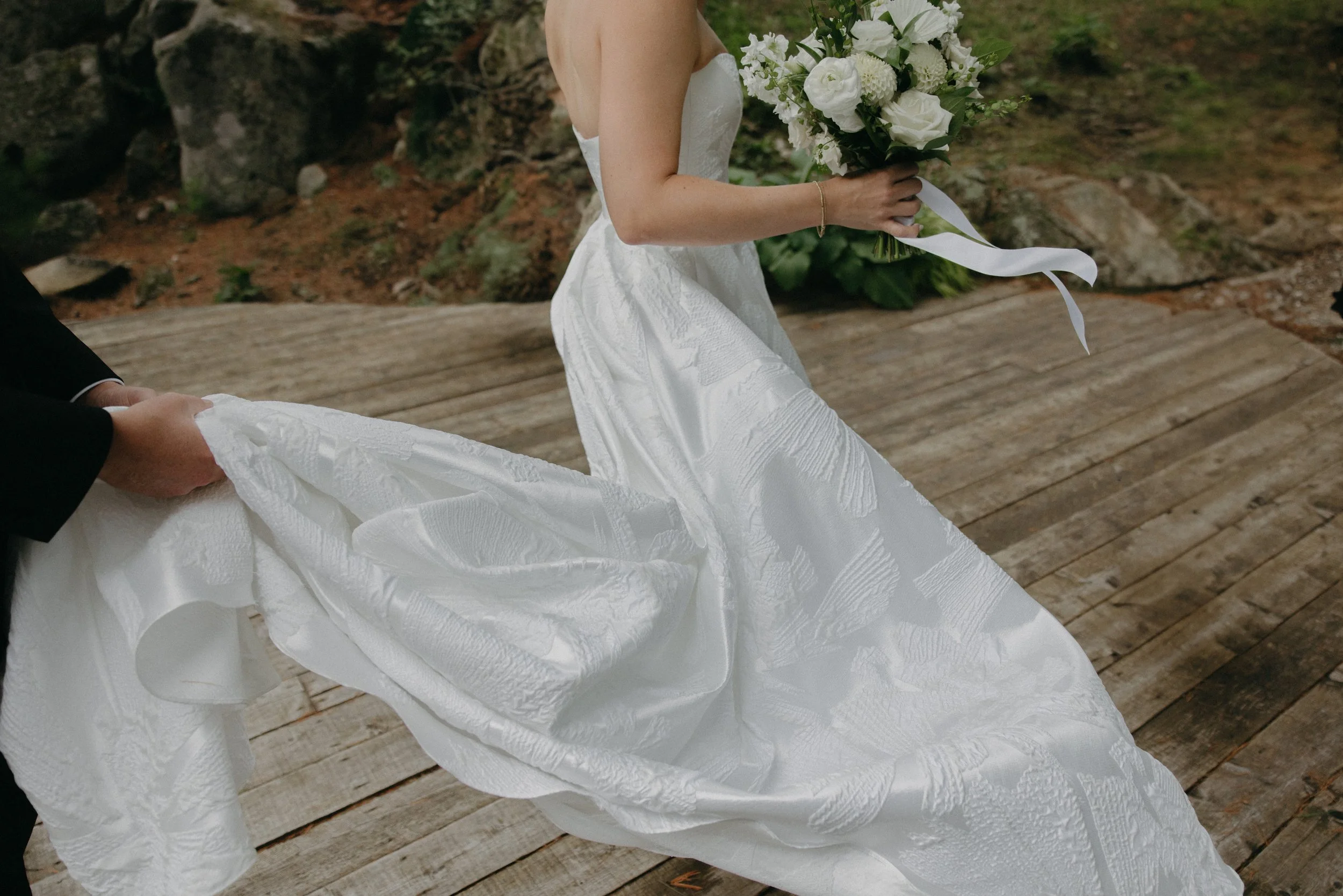GraceAndGold-VJ-WED-0660.jpg