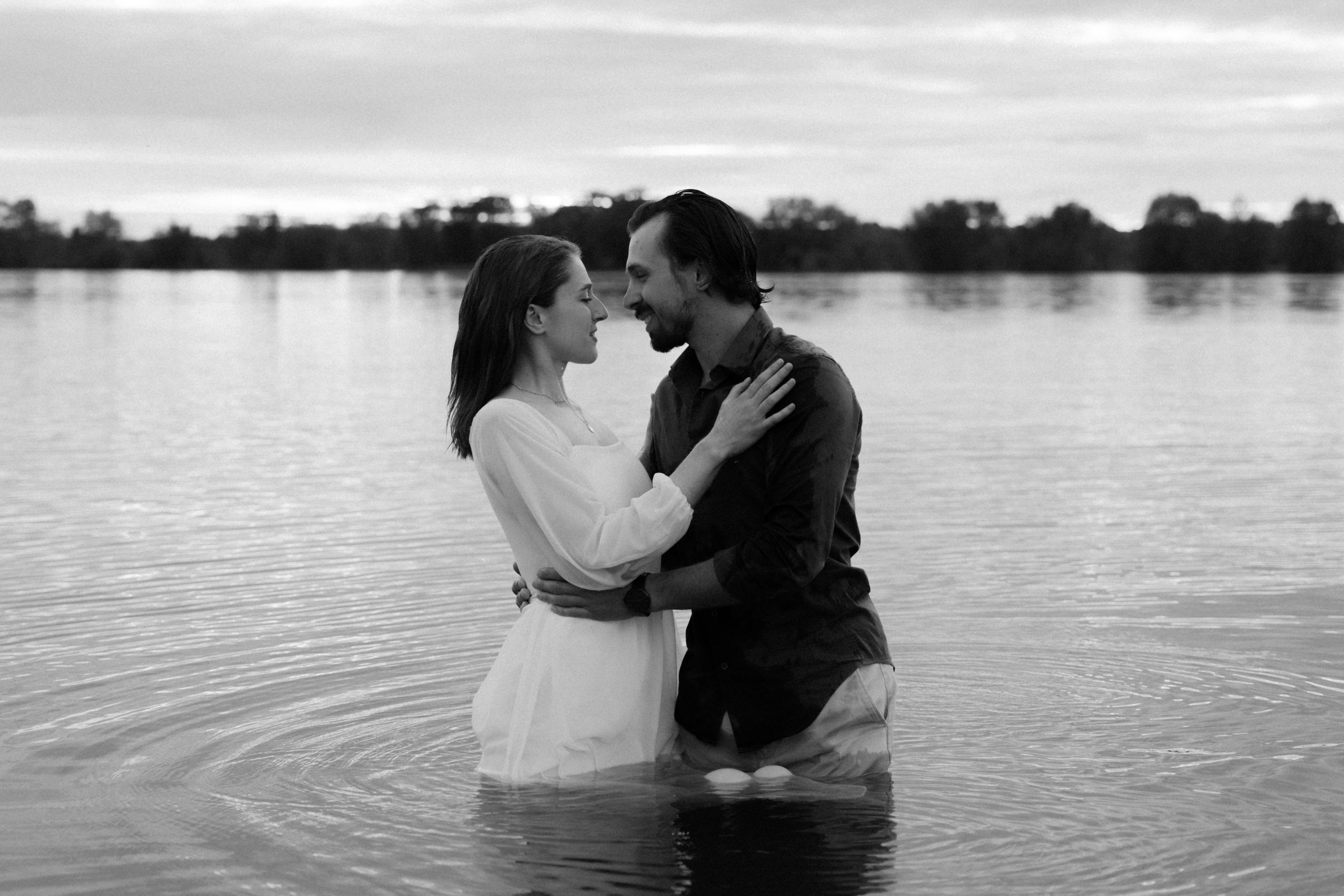 petrie-island-engagement-session-0112.jpg