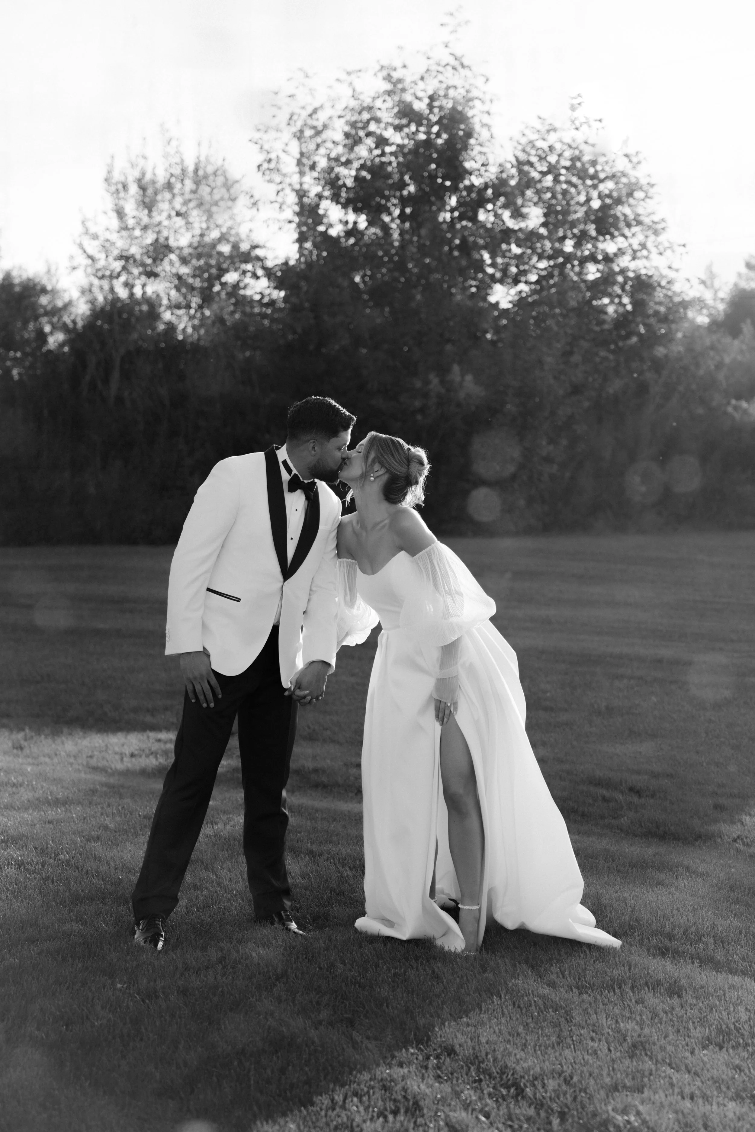 GraceAndGold-KK-WED-1234.jpg