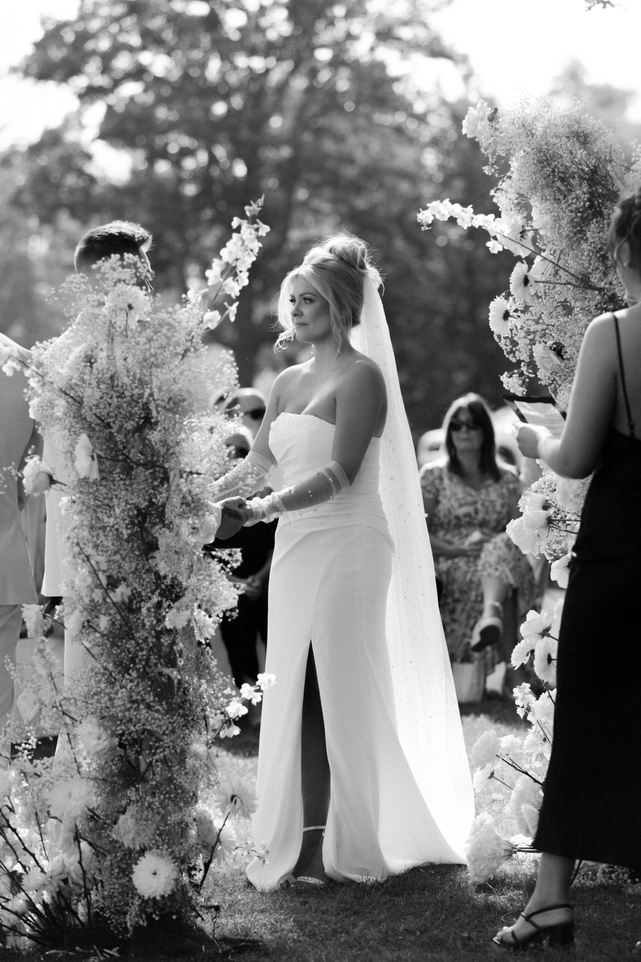 GraceAndGold-MJ-WED-0941.jpg