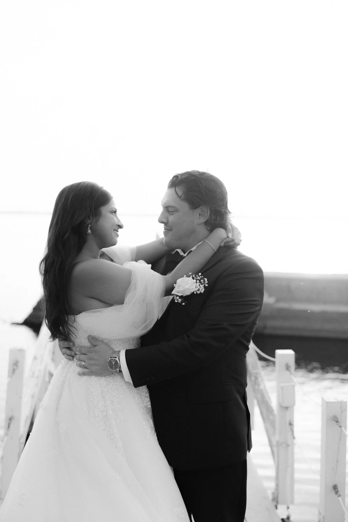 britannia-yacht-club-wedding-mn-0224.jpg