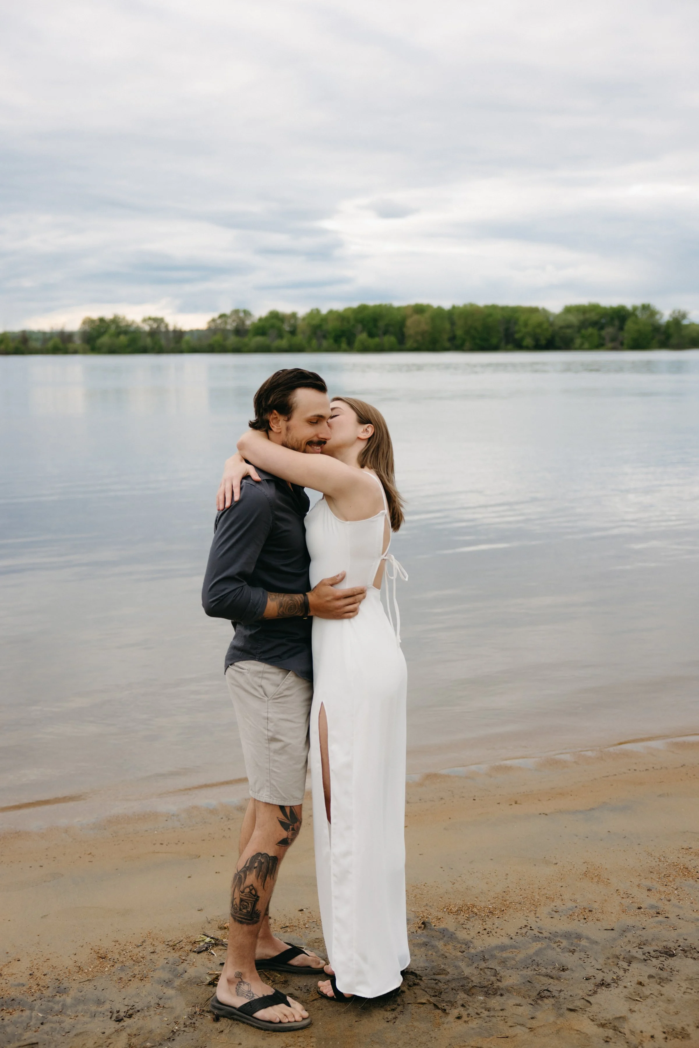 petrie-island-engagement-session-0026.jpg
